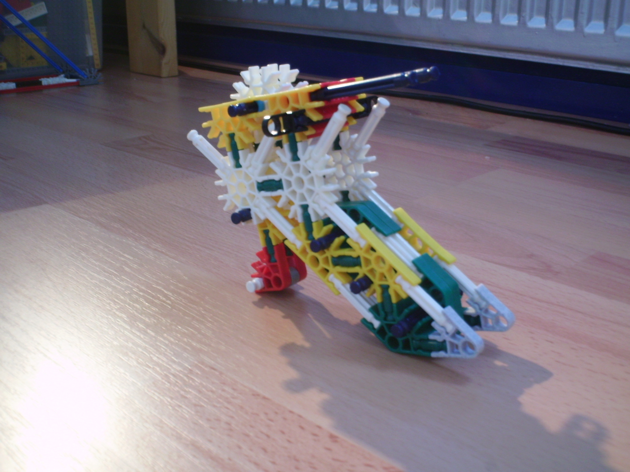 Knex A.D.U Bazooka (Armor Destruction Unit) 049.jpg