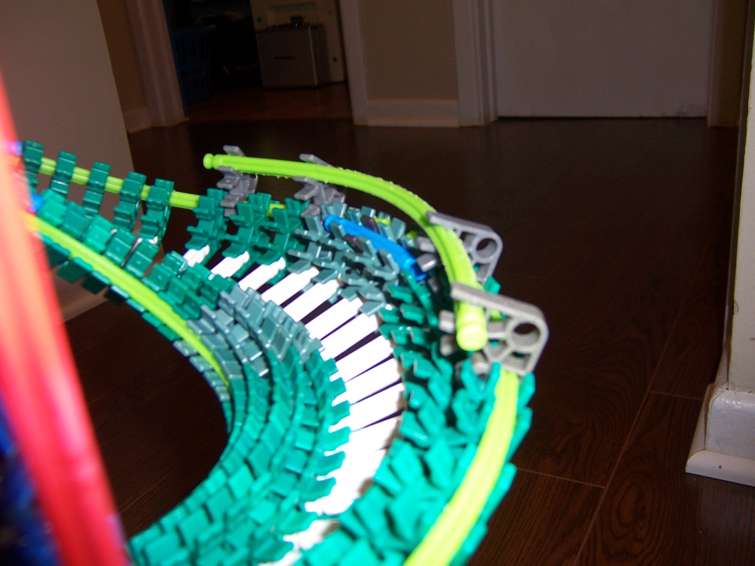 Knex Ball Machine Parallax 079.jpg