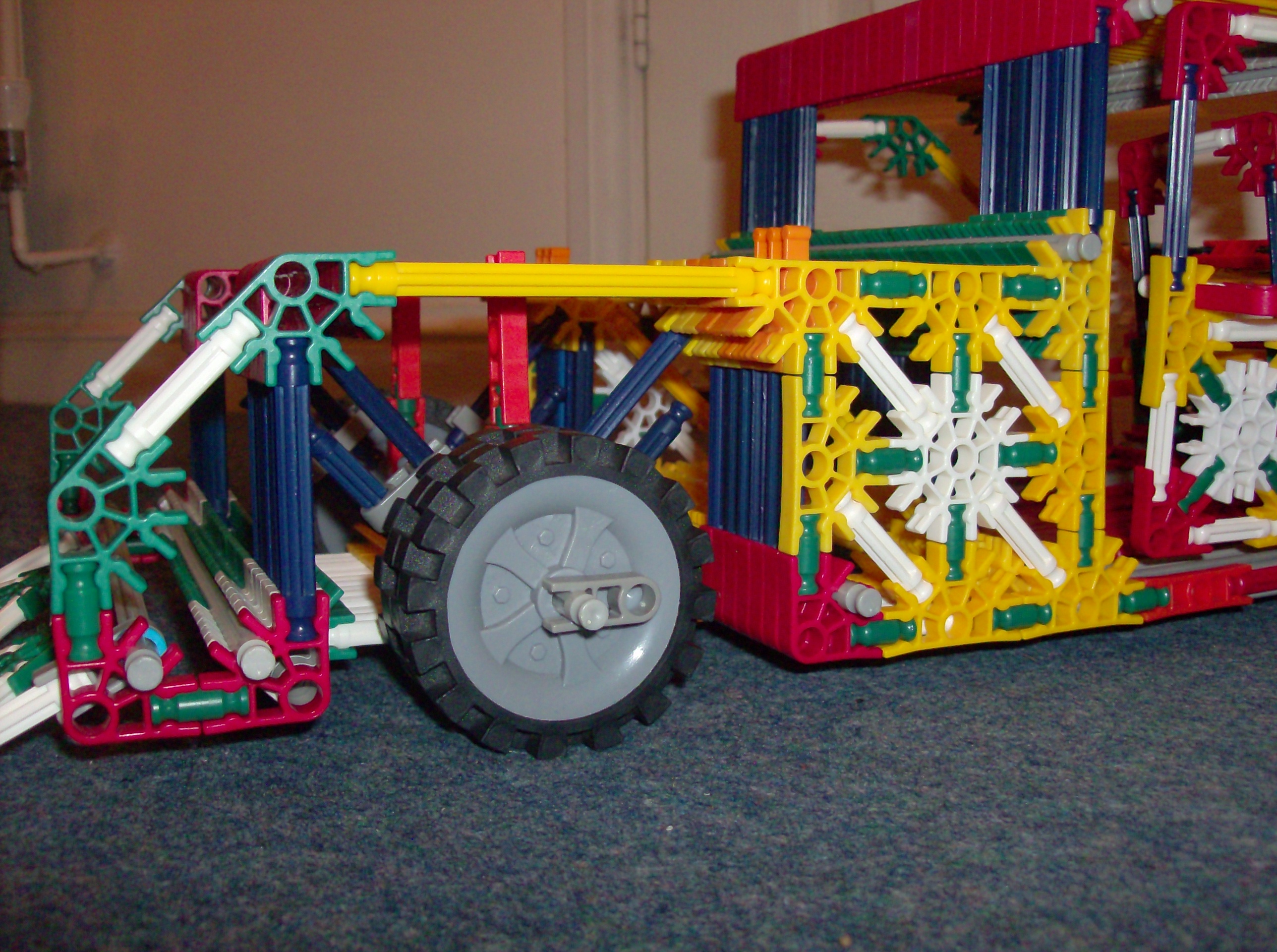 Knex bagged pick-up truck (4).JPG