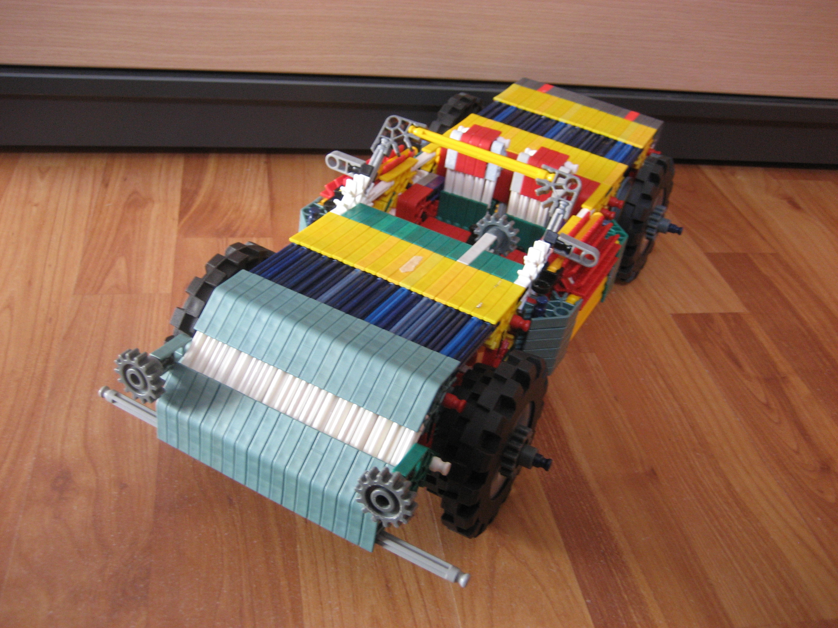 Knex car 001.jpg