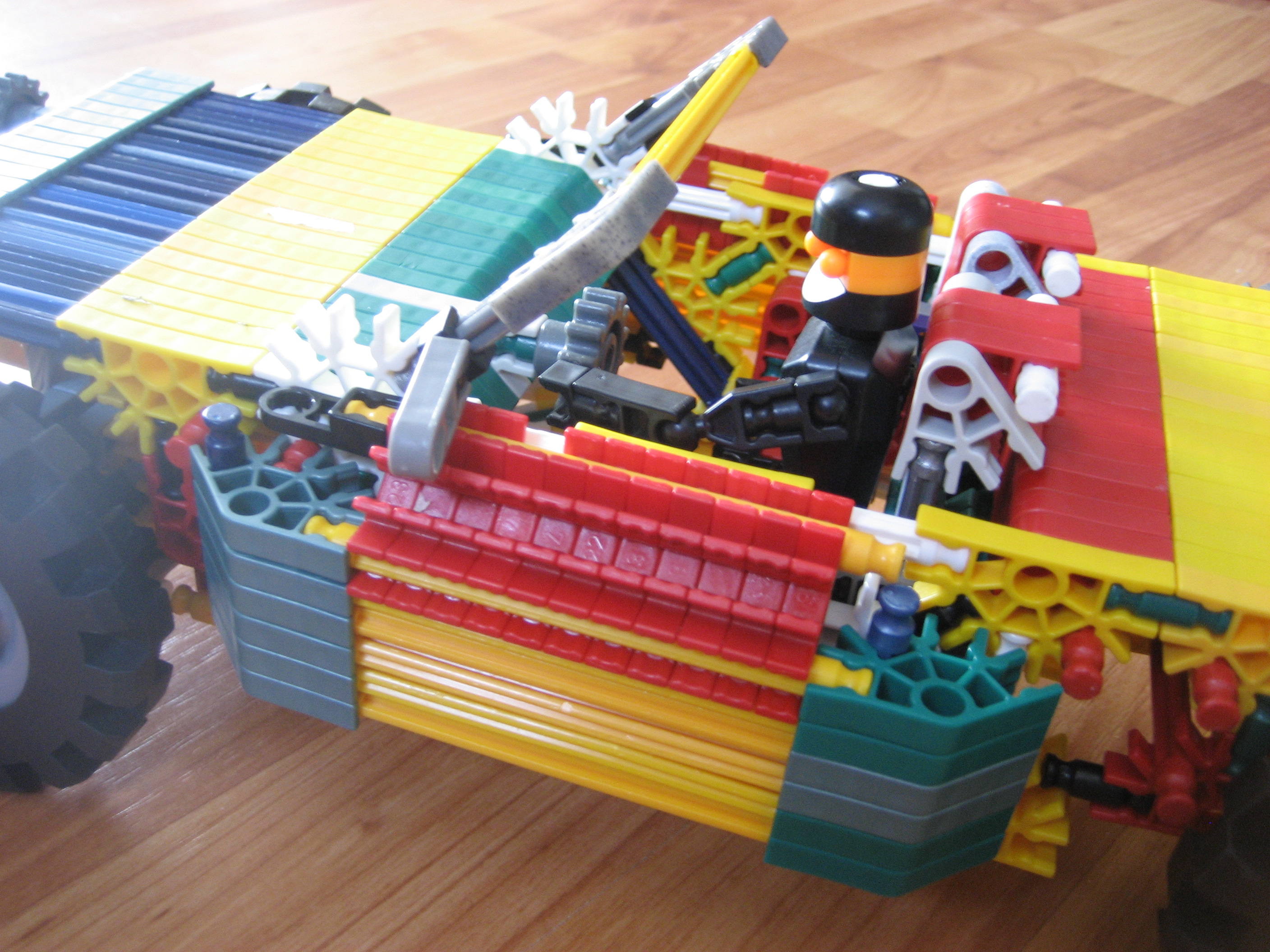 Knex car 008.jpg