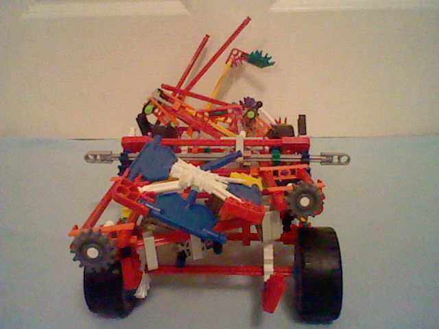 Knex car crash (1).JPG