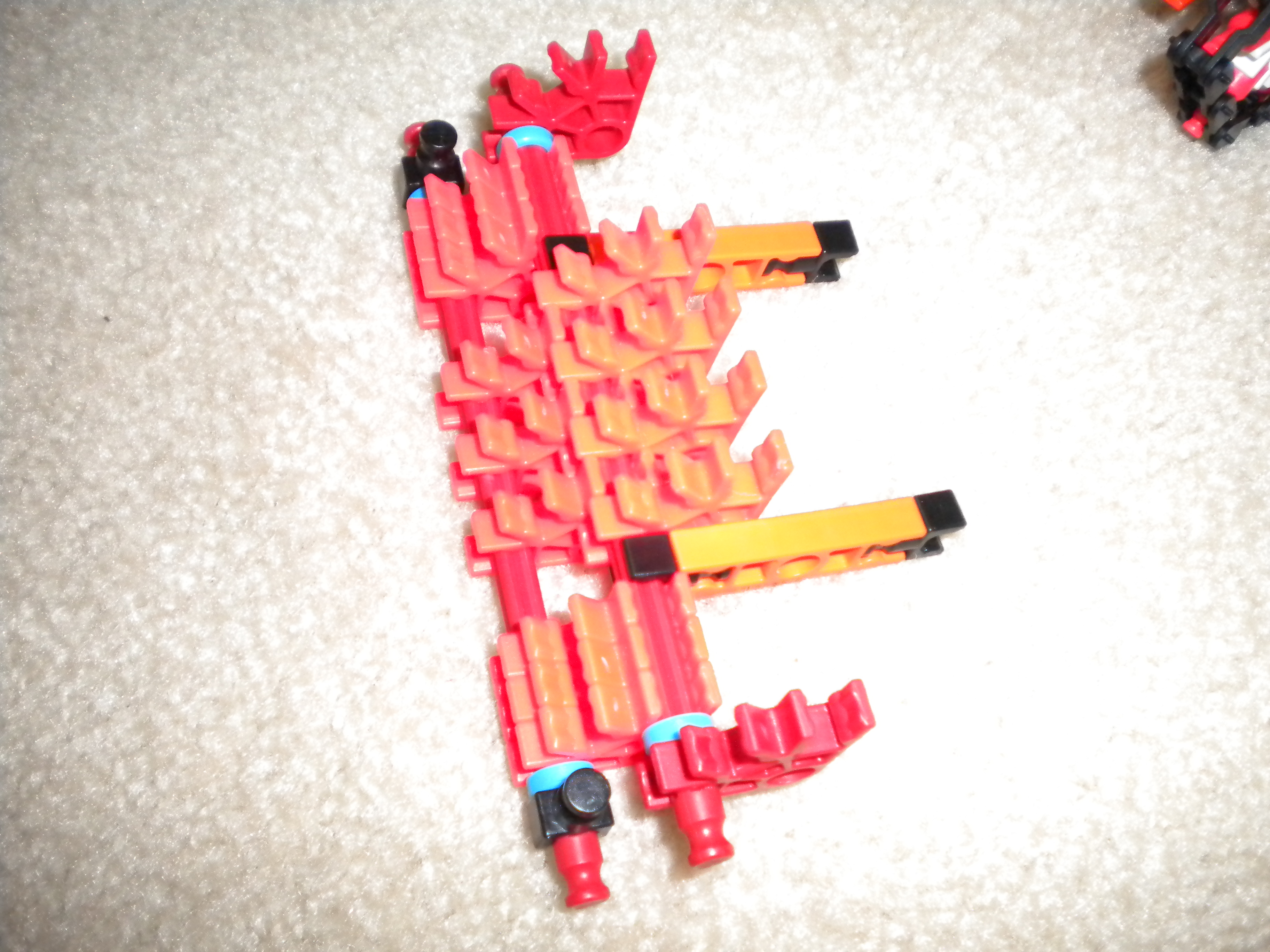 Knex tank 003.jpg