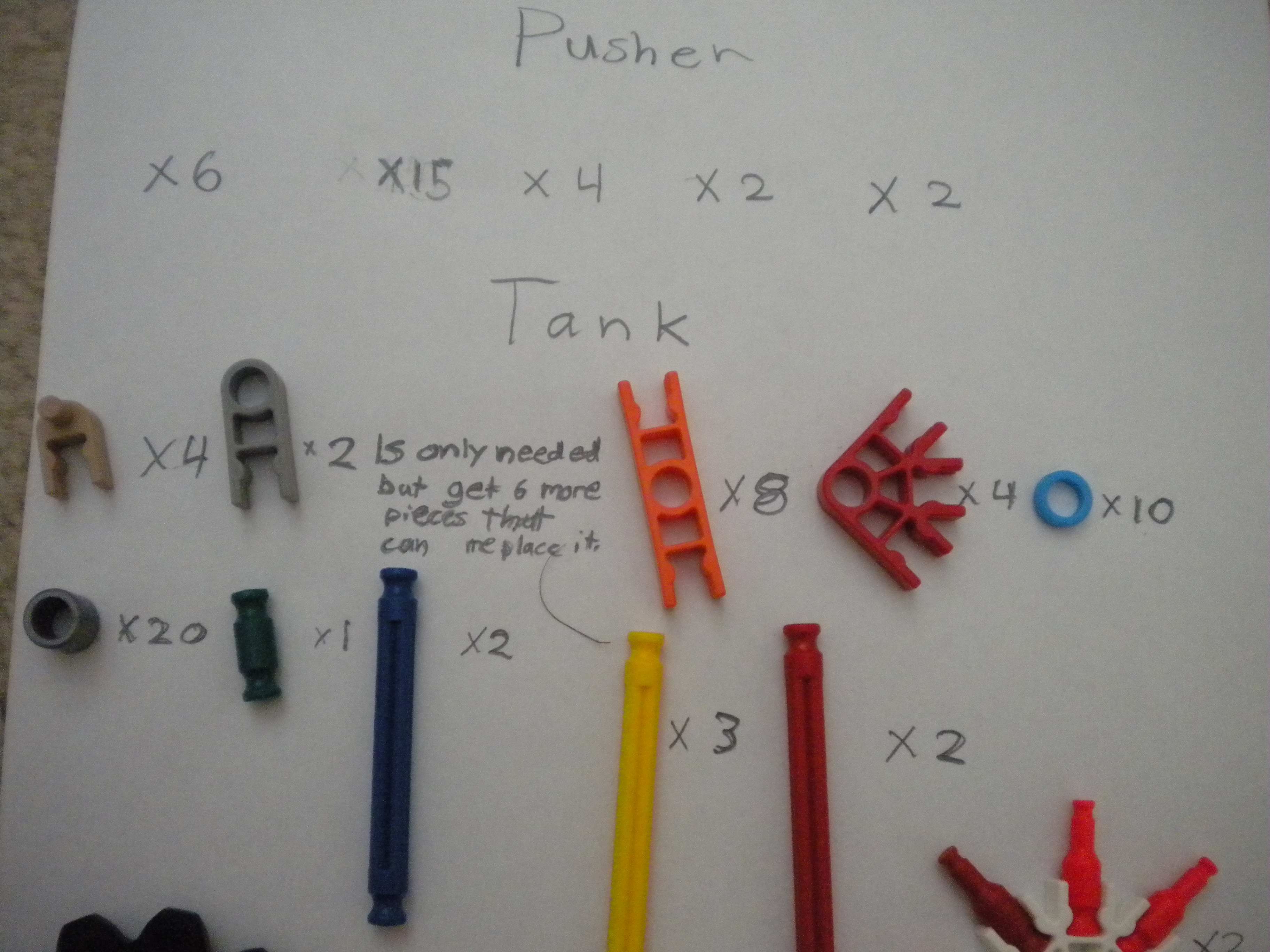 Knex tank 014.jpg