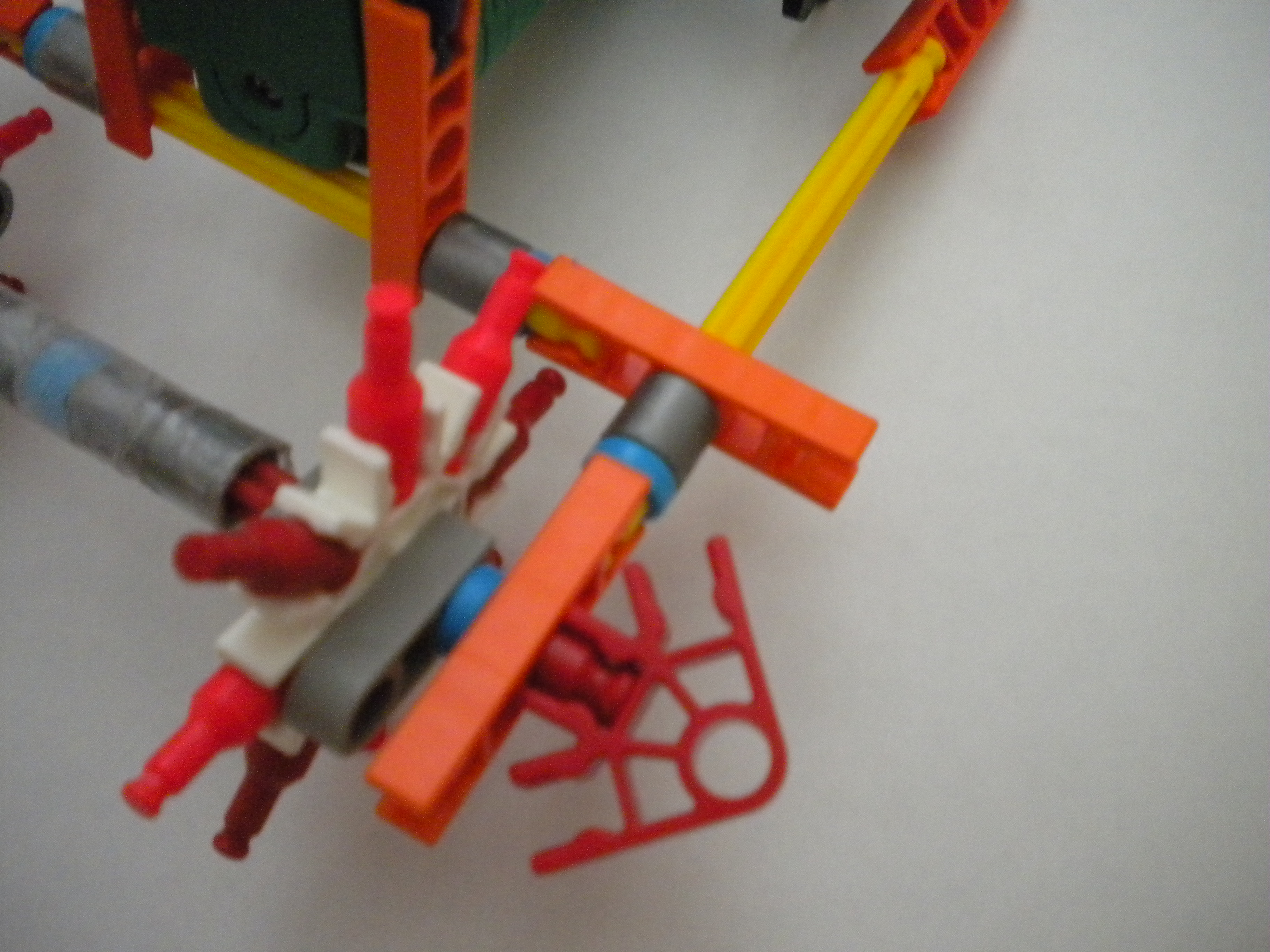 Knex tank 054.jpg