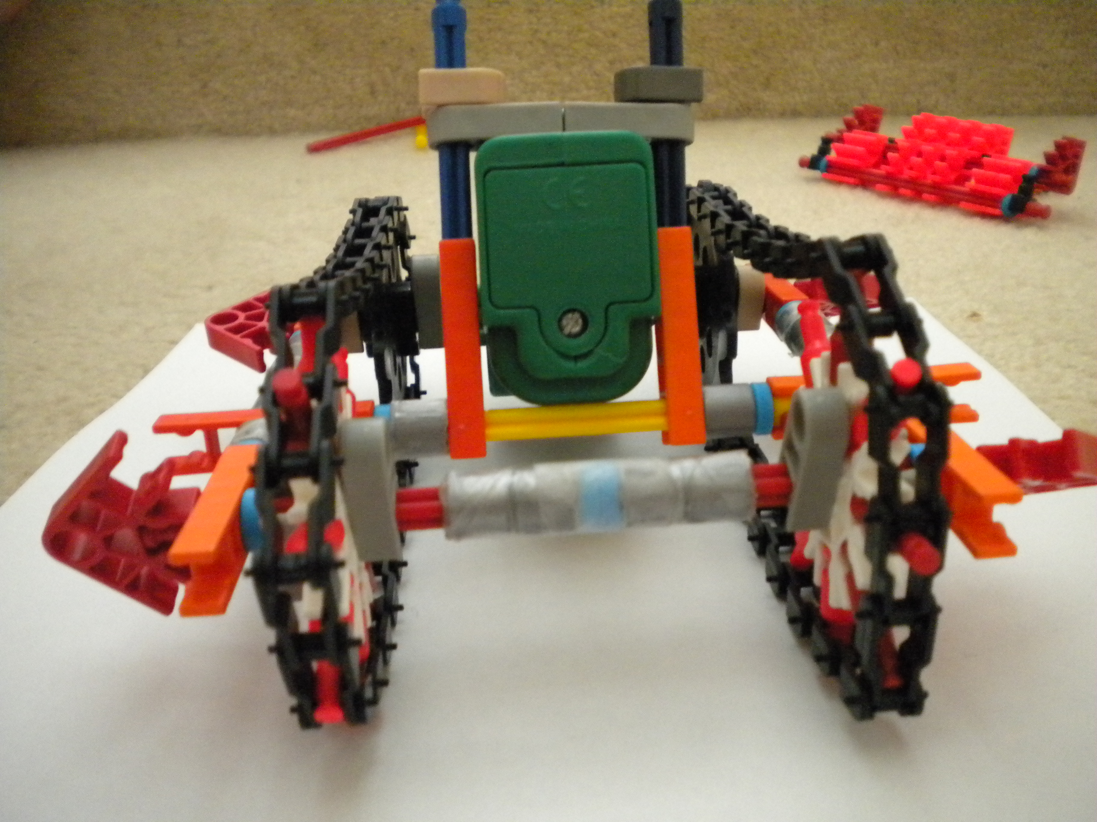 Knex tank 071.jpg