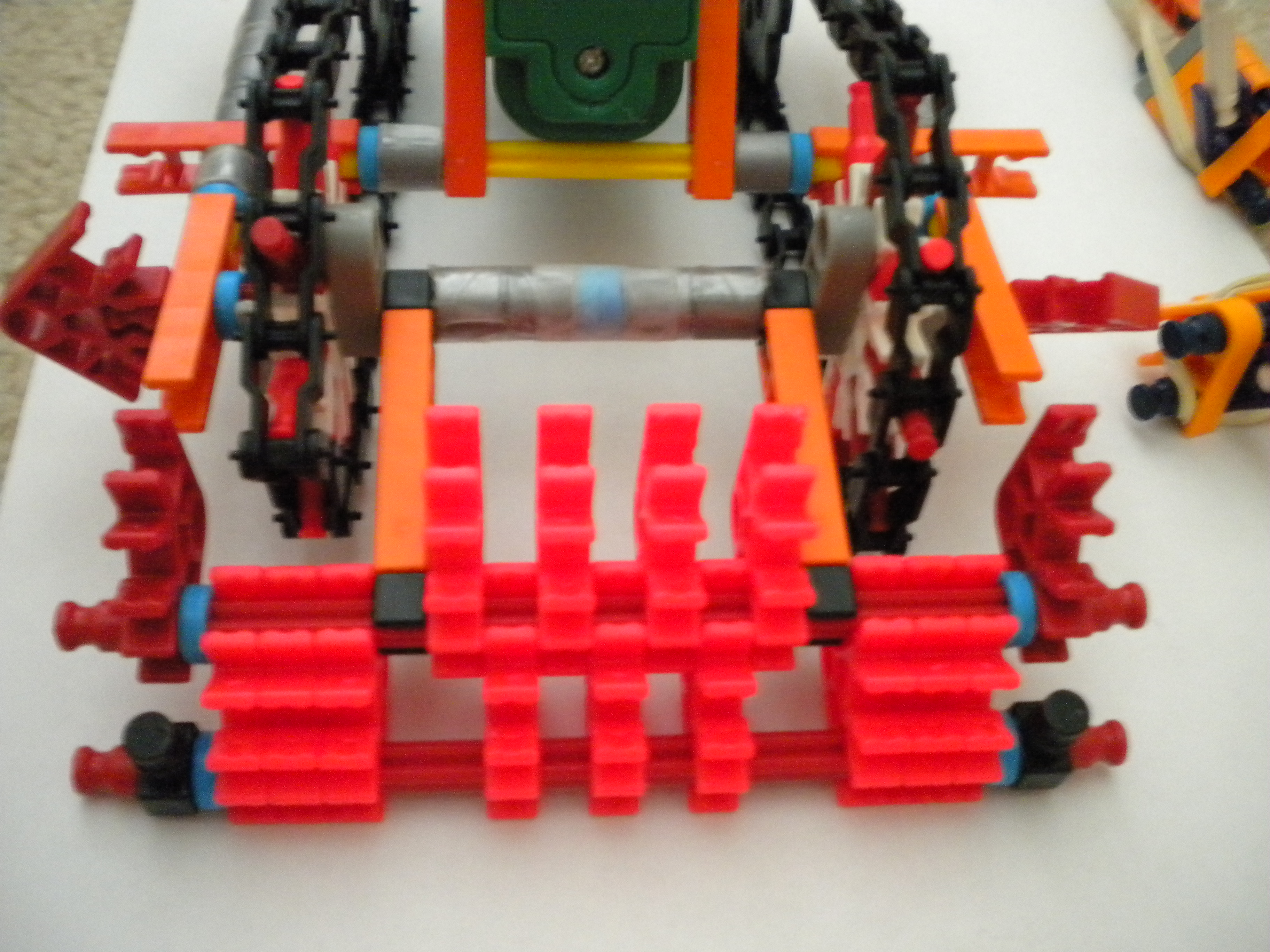 Knex tank 089.jpg