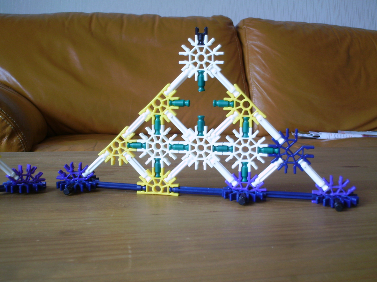 Knex time bomb 014.jpg