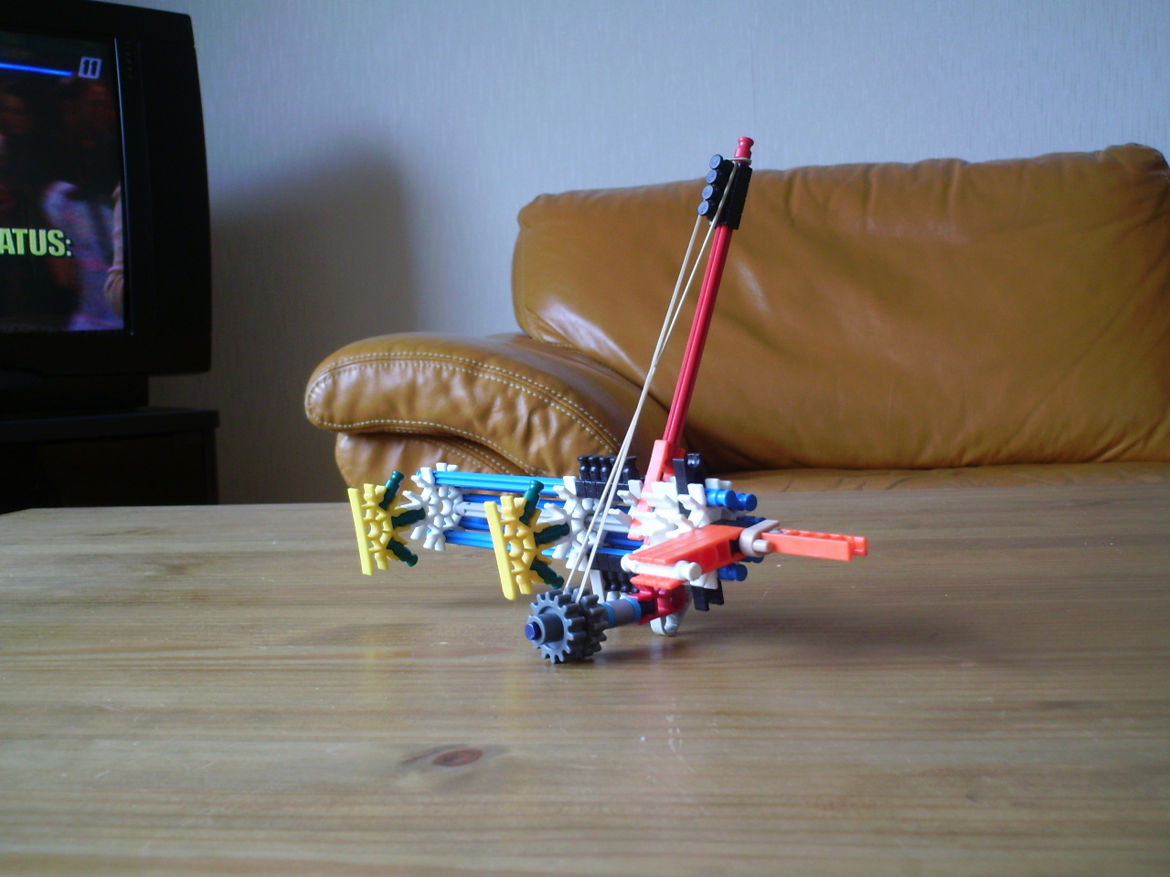 Knex time bomb 023.jpg