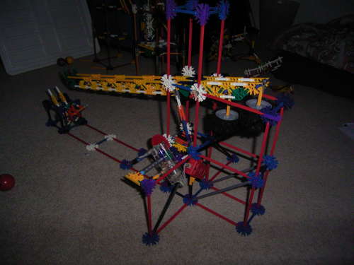 Knex-Crossing-Arm-Lift.jpg