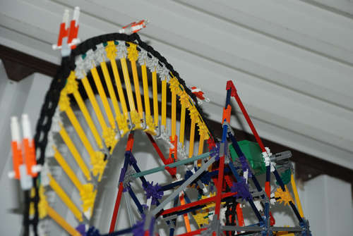 Knex-Semi-Circle-Lift.jpg