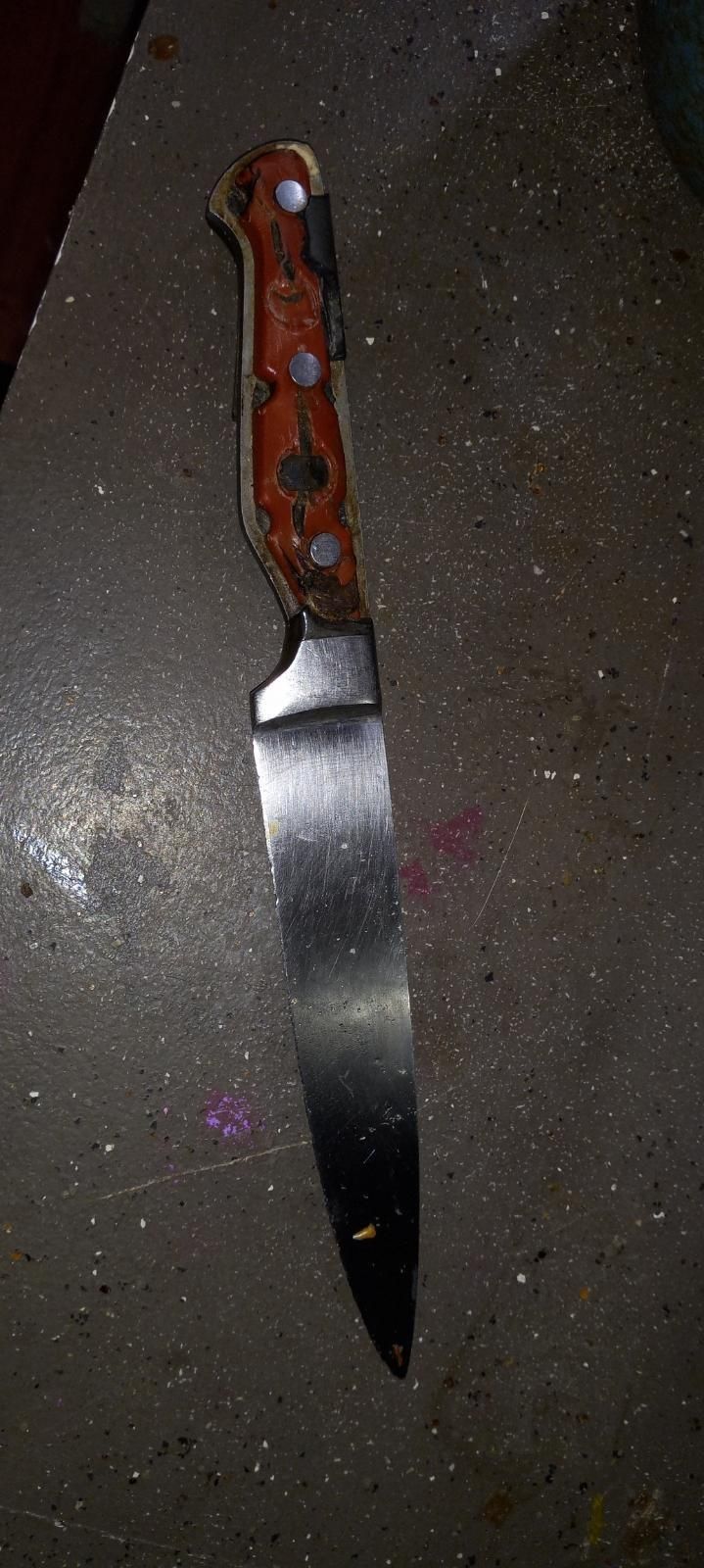 Knife.jpg