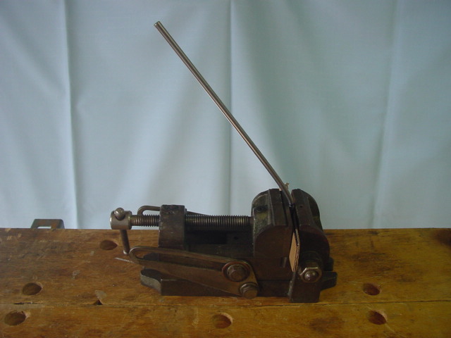 L bolt 45.JPG