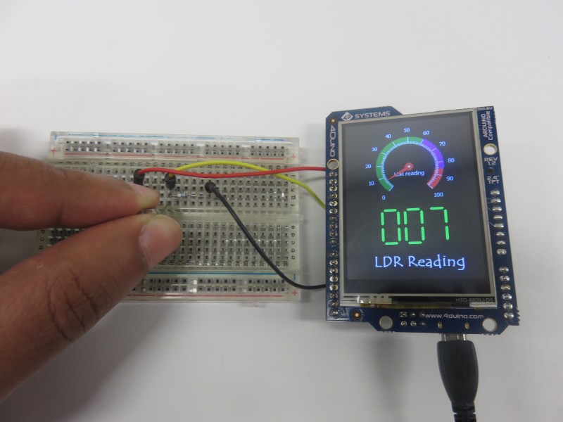 LDR-Sensor-demonstration2-800x600.jpg