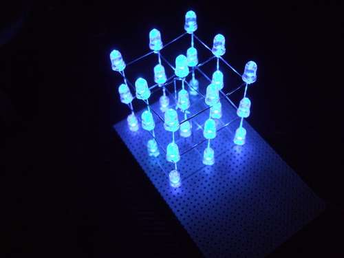 LED-Cube-3x3x3-with-ATMEGA8.jpg