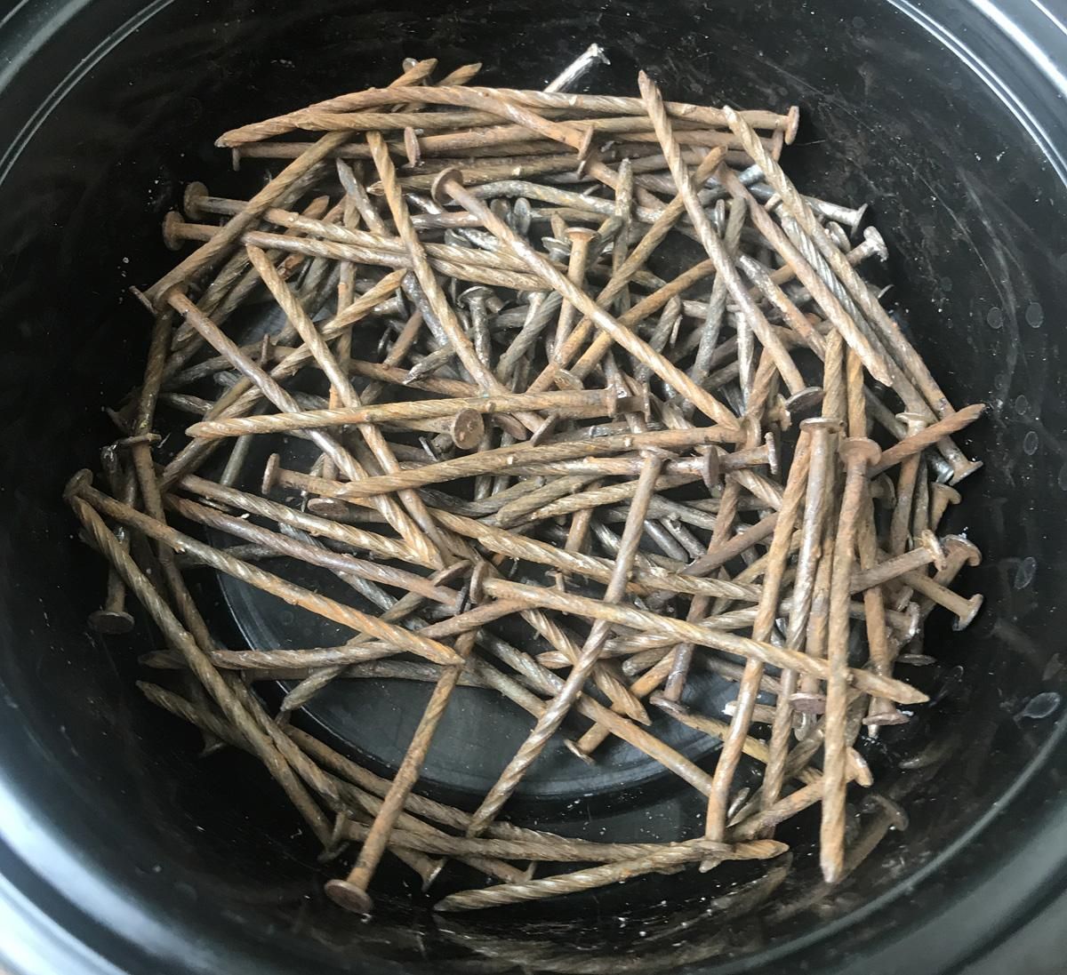 LLL-03nails.jpg