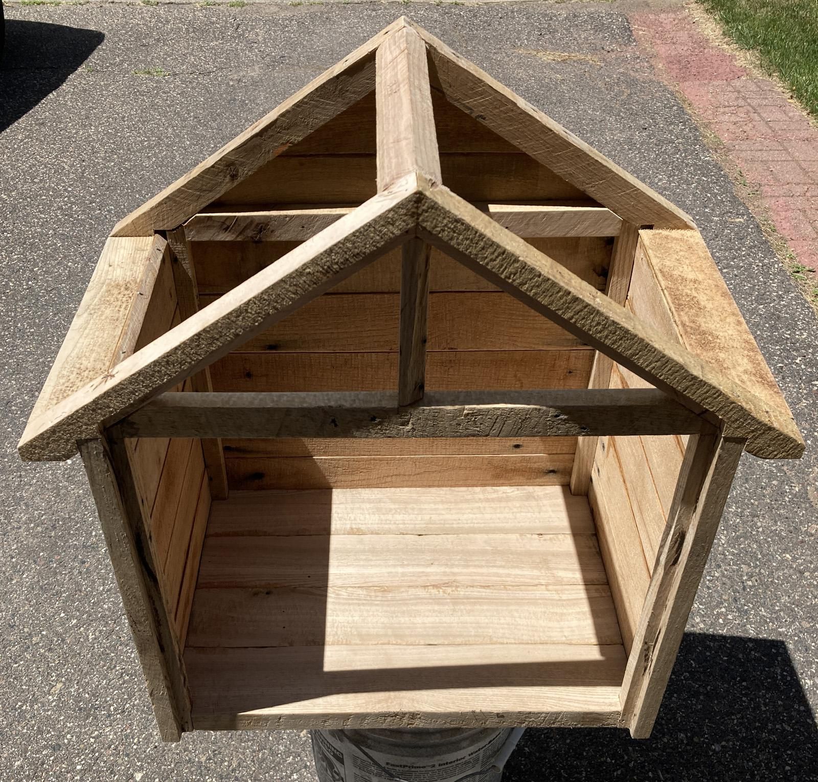 LLL2_041-rooftruss.jpg