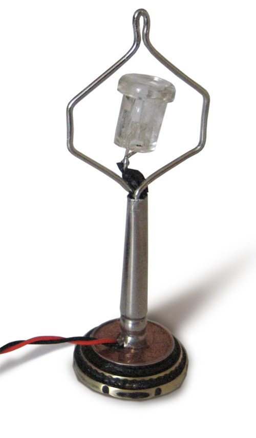 Lamp-base-wire.jpg