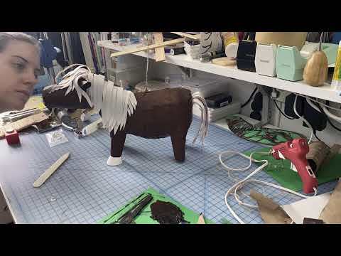 Li'l Sebastian in Horsey Heaven Marionette - Making It - Video 8