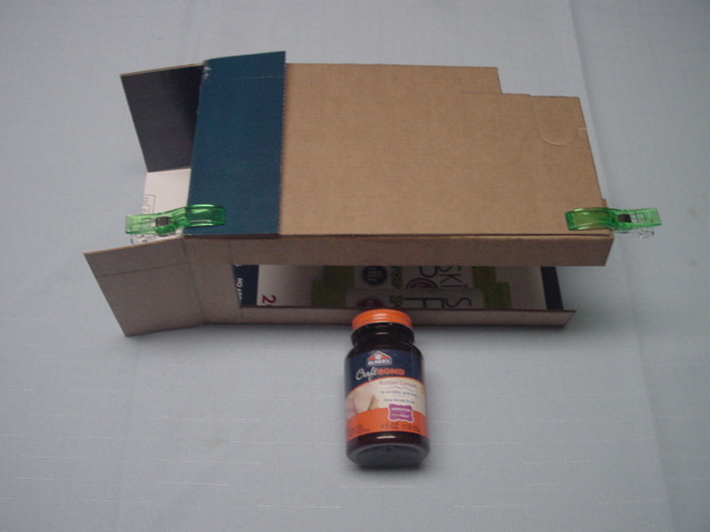 Lidkeep glue.JPG