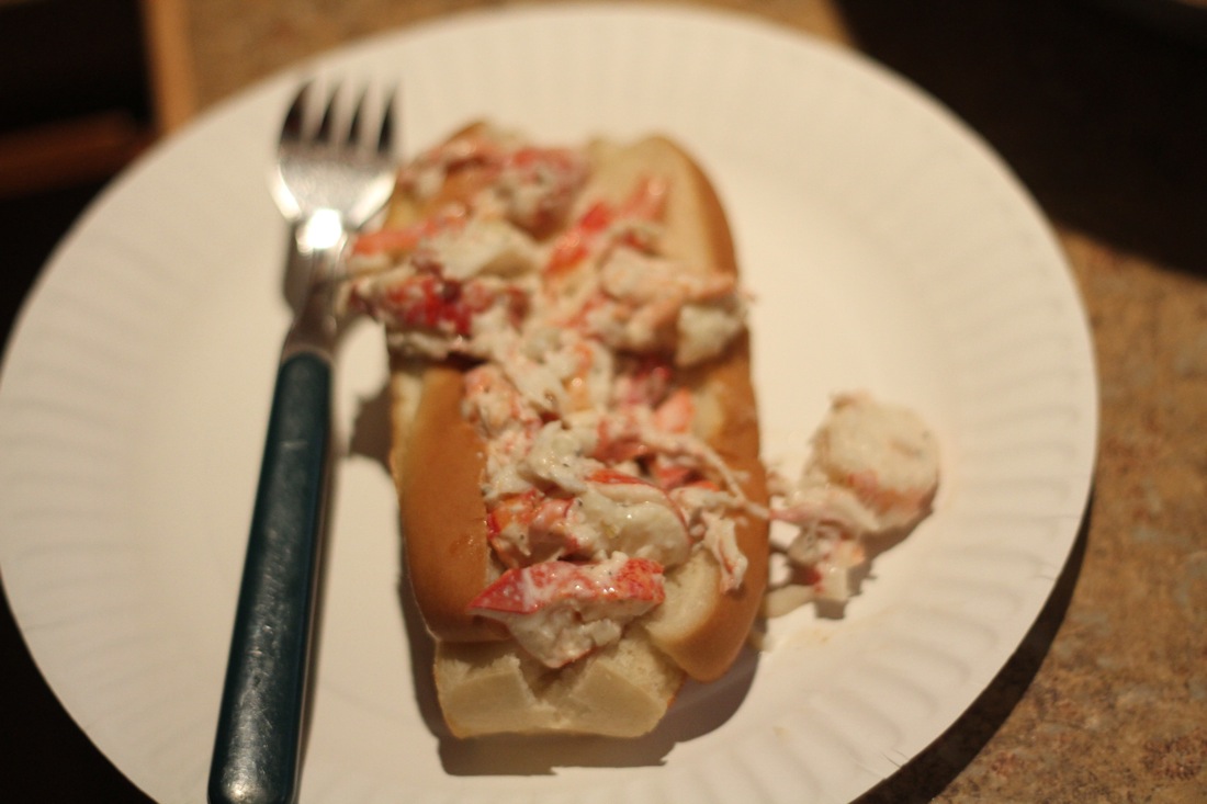 Lobster Roll.jpg