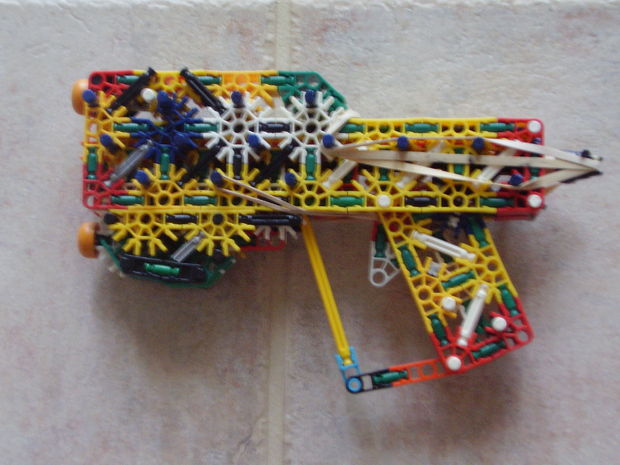 M6G Magnum K'NEX.jpg