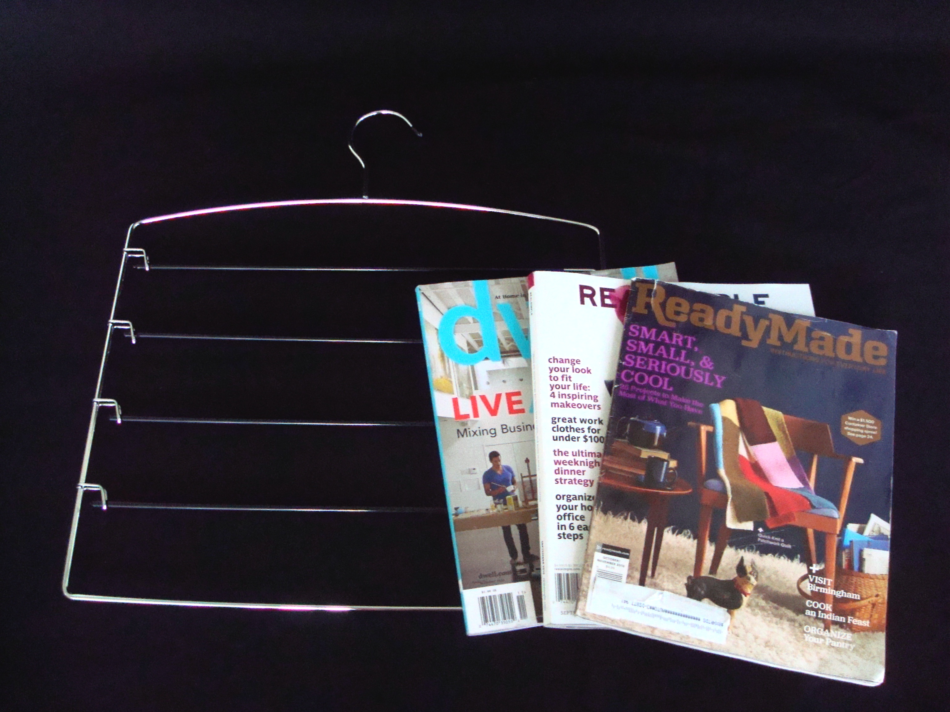 MagazineWallRack 006.jpg