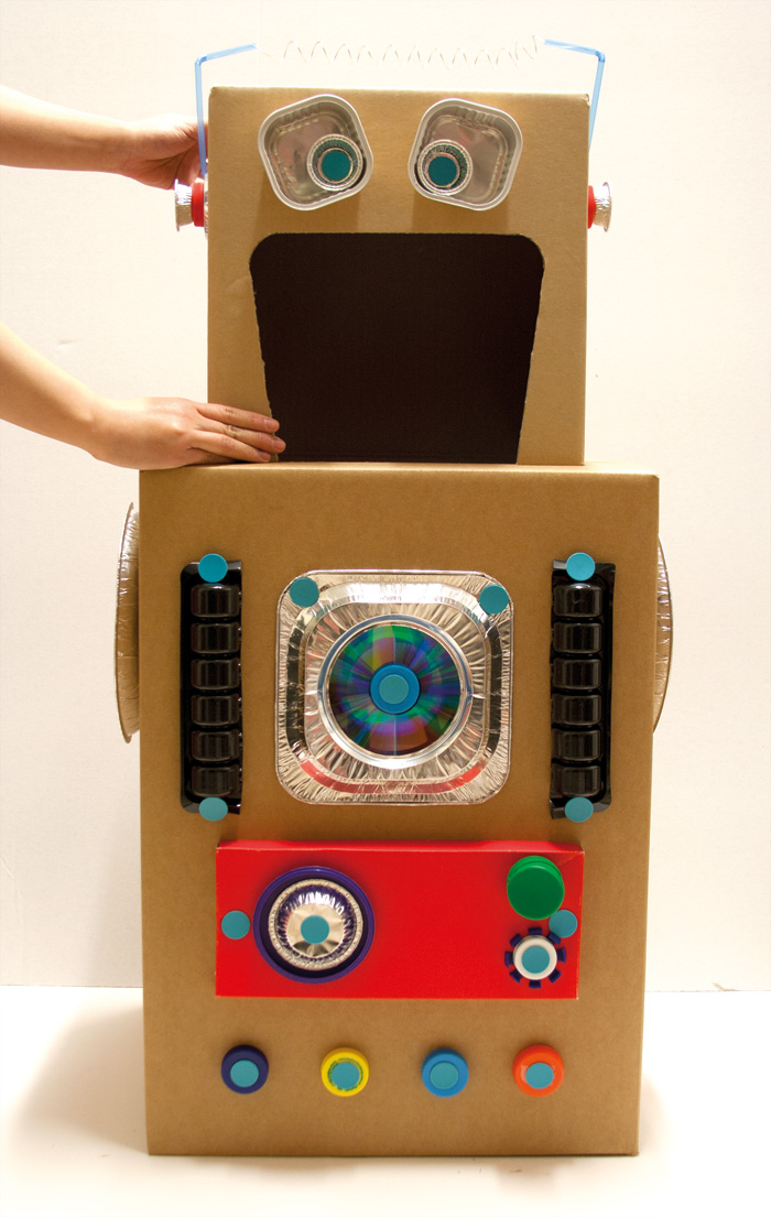 Makedo_WP_Robot08_72dpi.jpg