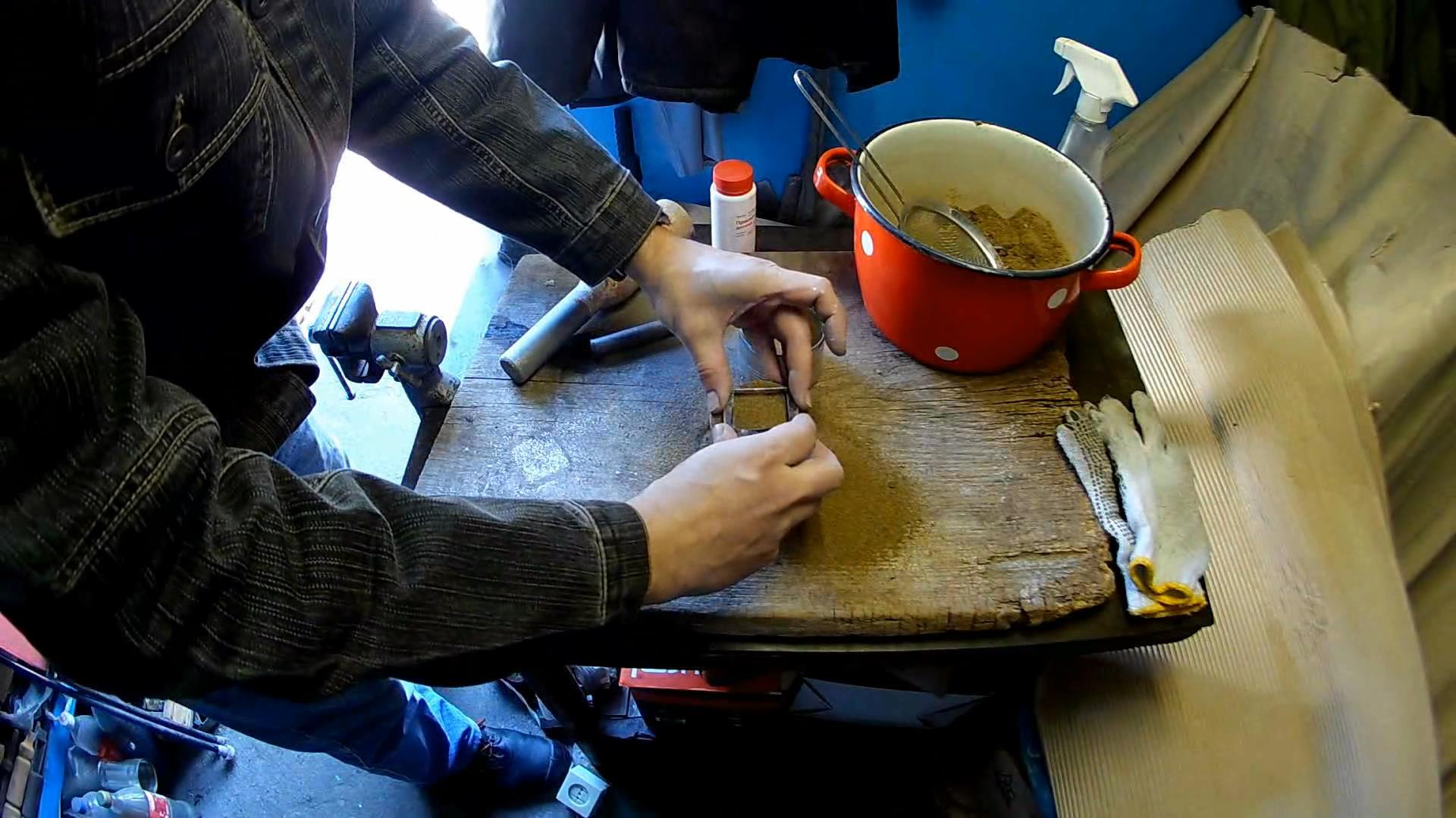 Making a cast brass belt buckle.avi_snapshot_00.09_[2017.04.19_16.21.23].jpg