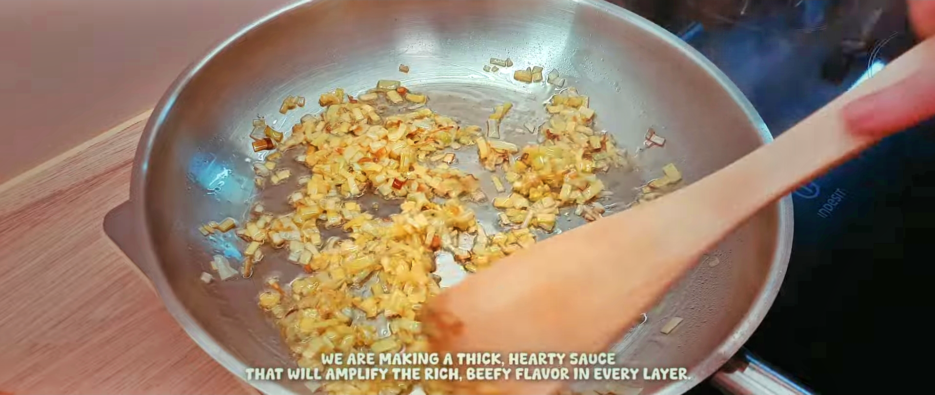 Making the sauce3.png