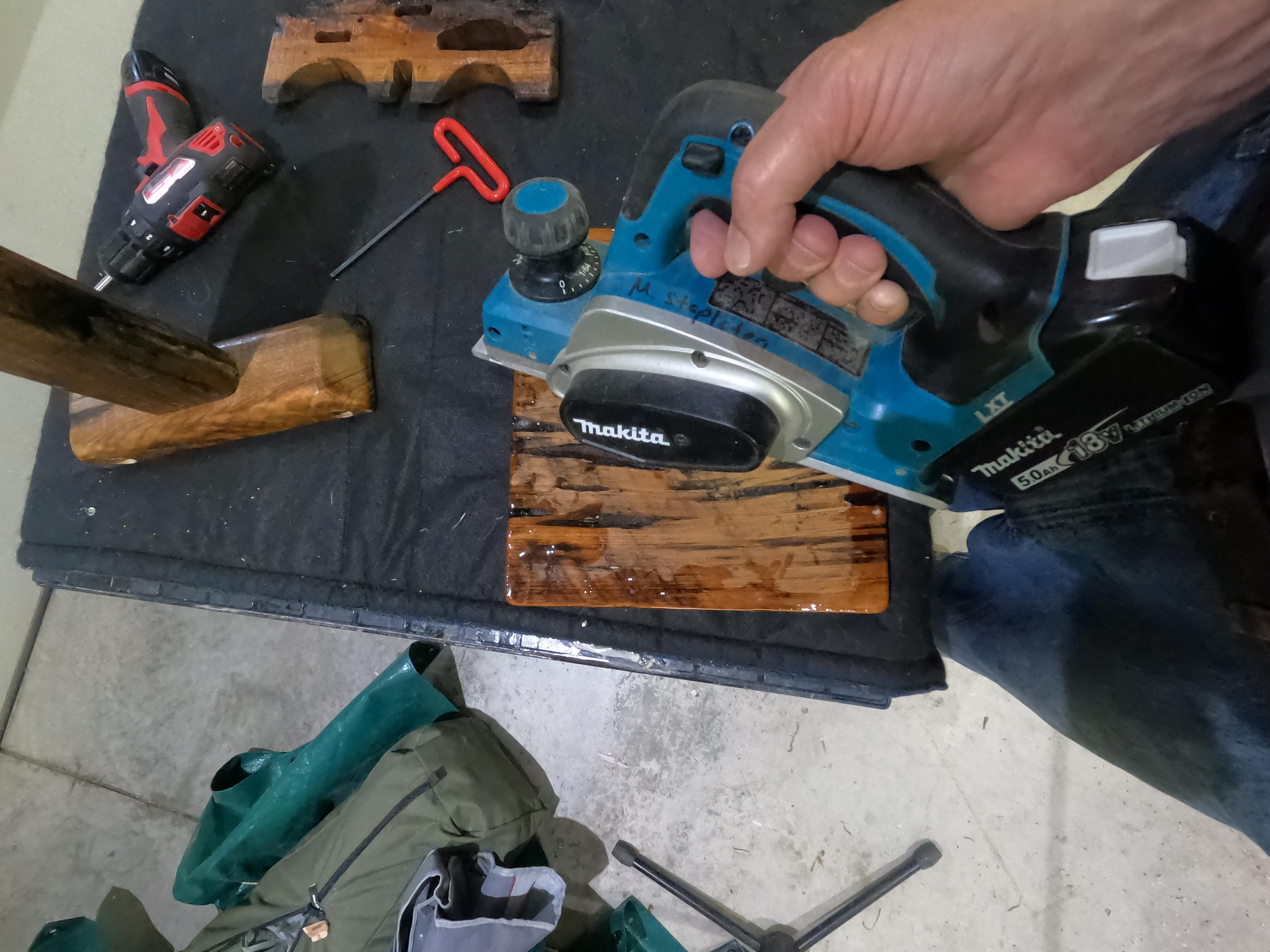 Makita Hand-Held 18V Planer.JPG