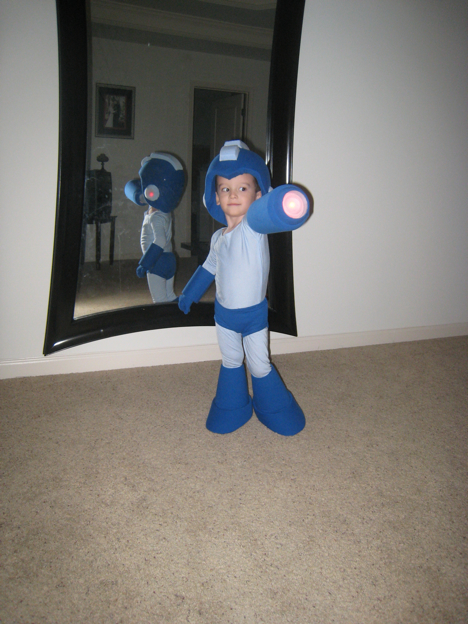 Mega Man Costume-4.jpg