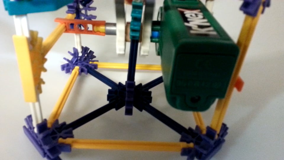 Mini Knex Ball Machine