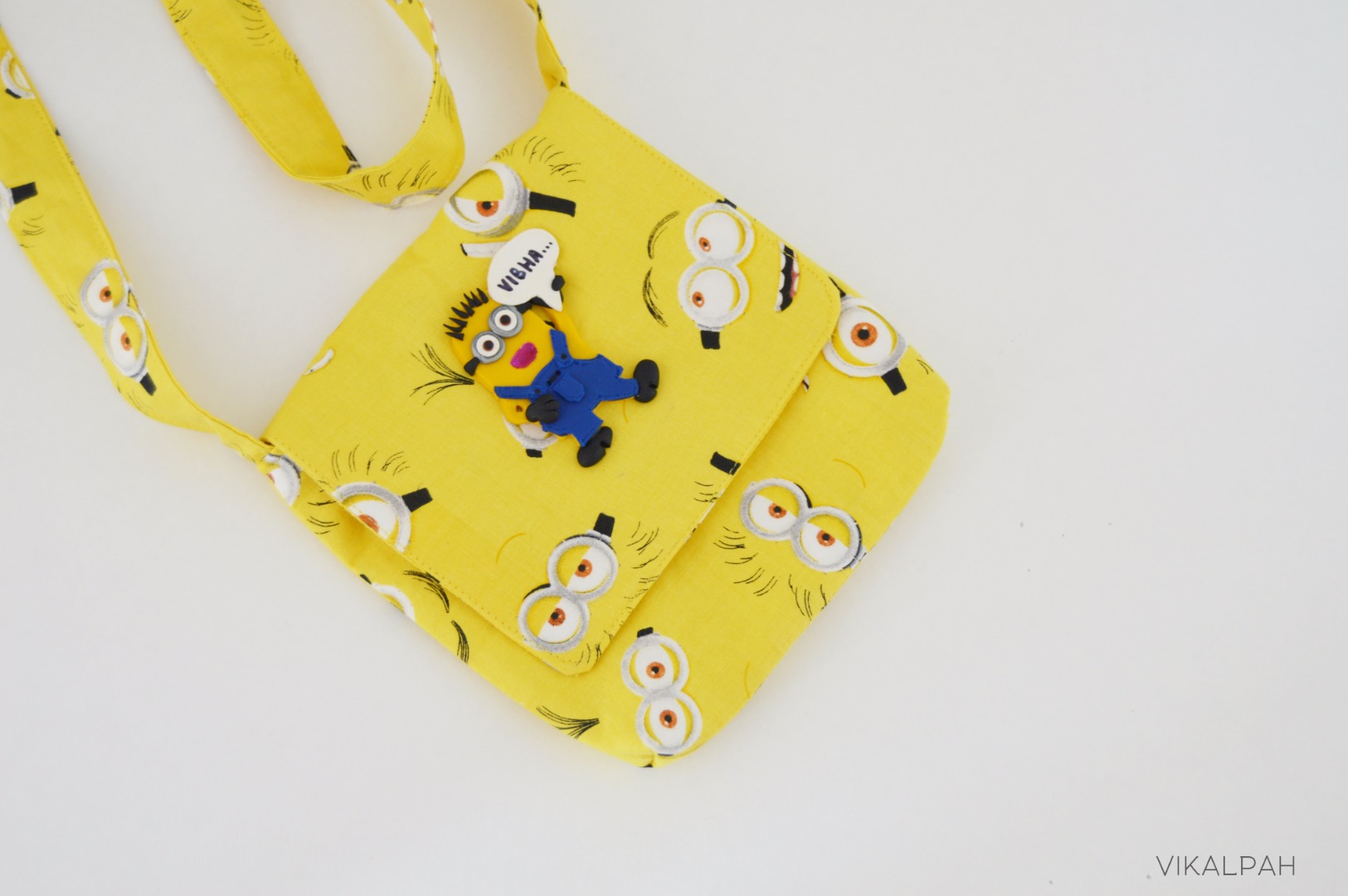 Minion messenger bag.jpg