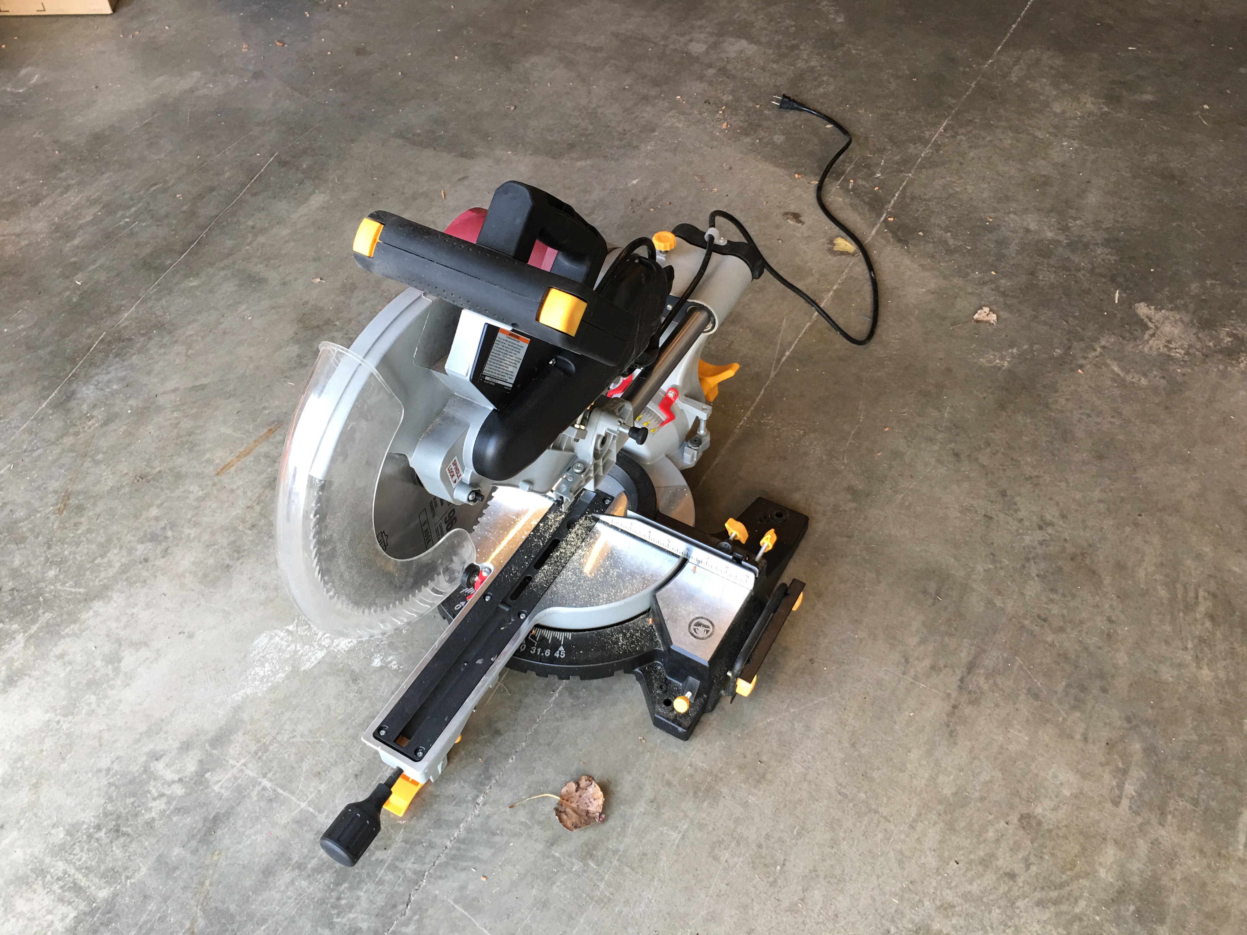 MiterSaw.JPG