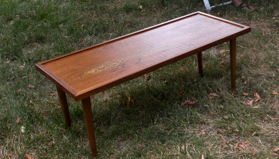 ModHomeEcUpholsteredBench003.jpg