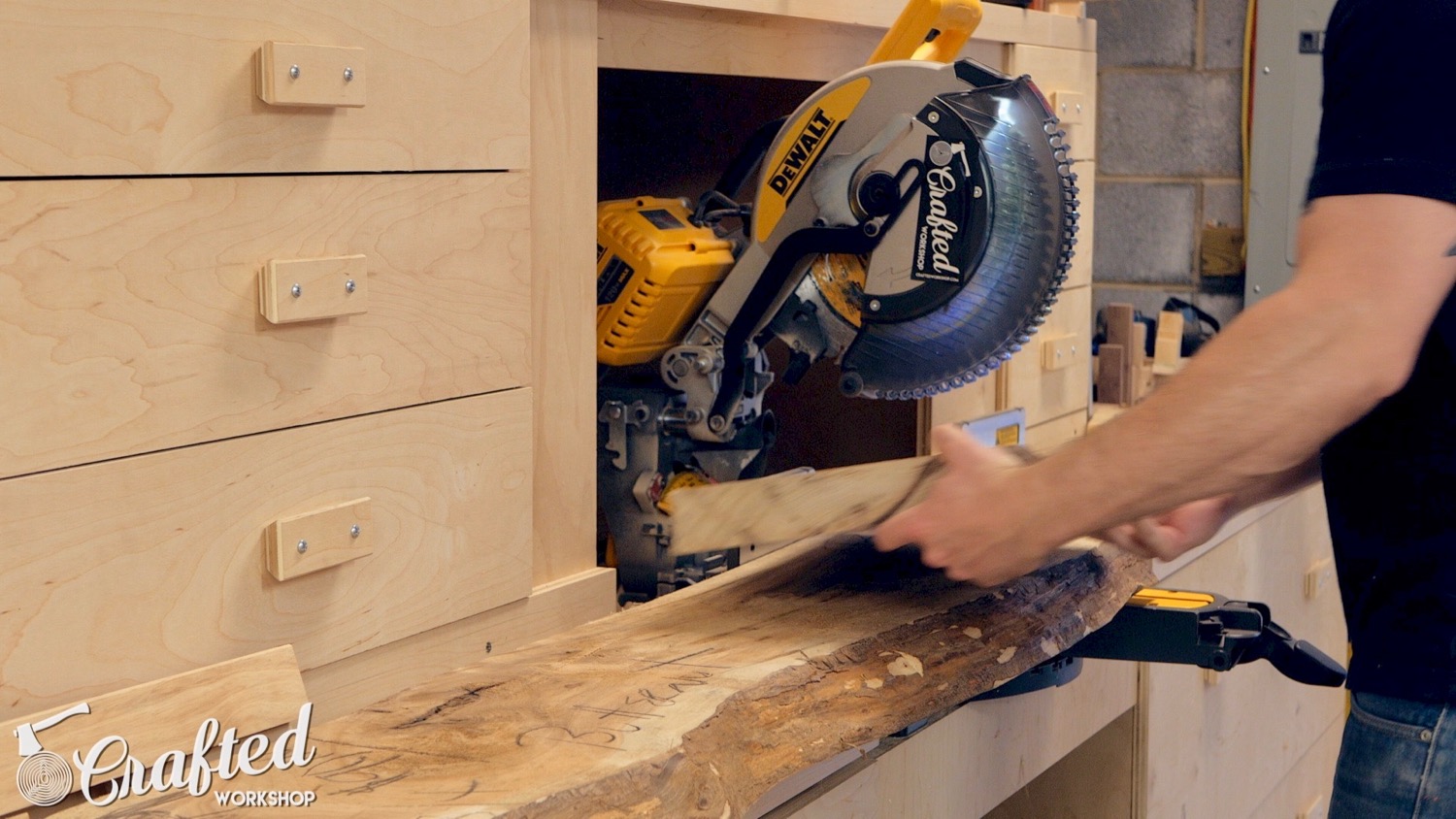 Modern Live Edge Waterfall Coffee Table | How To Build - Woodworking - 1.jpg