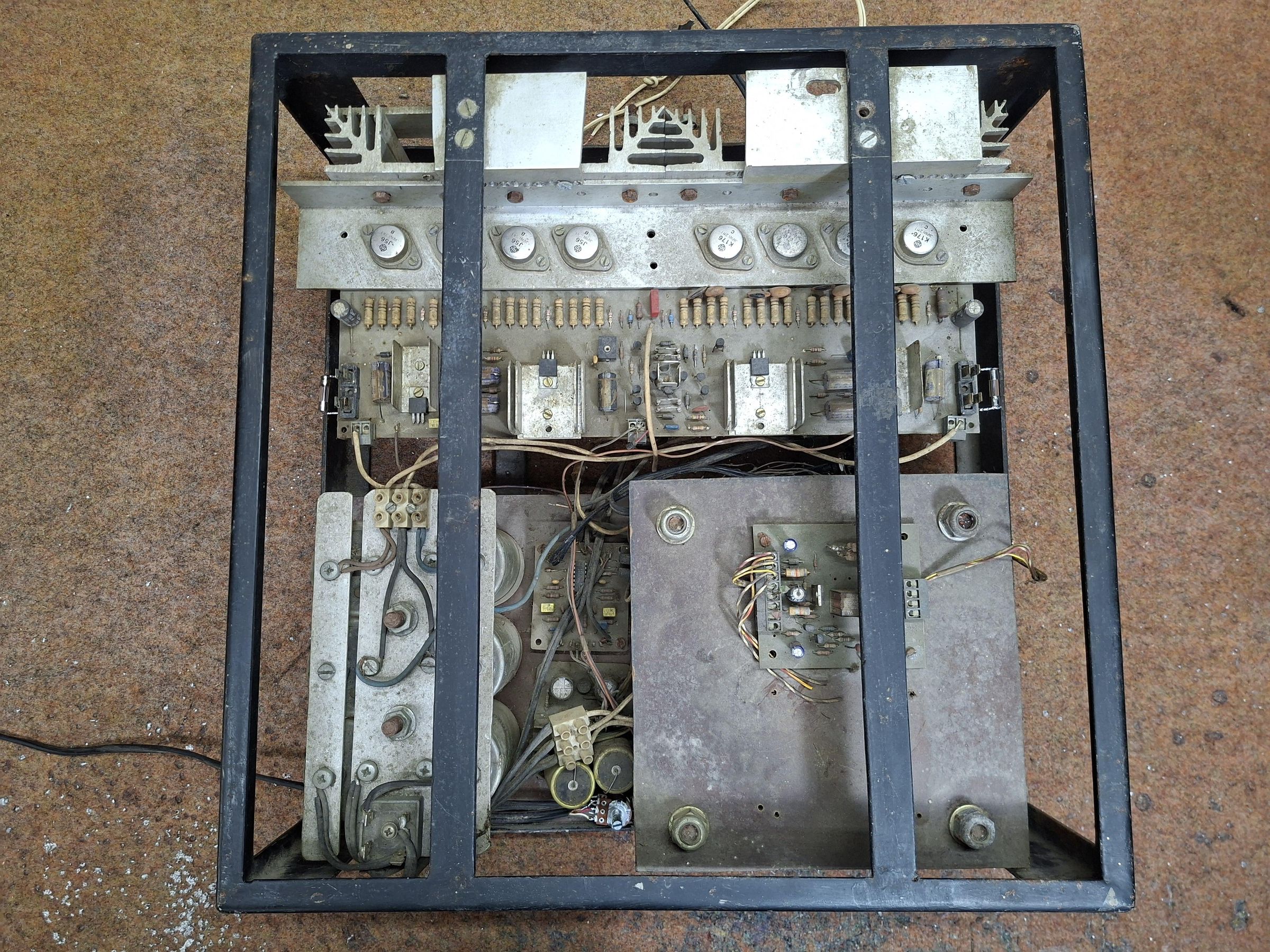 Mosfet amplifier.jpg