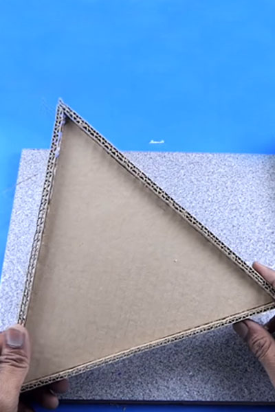 Multipurpose-Triangular-Shape-Organizer-stylenrich.jpg