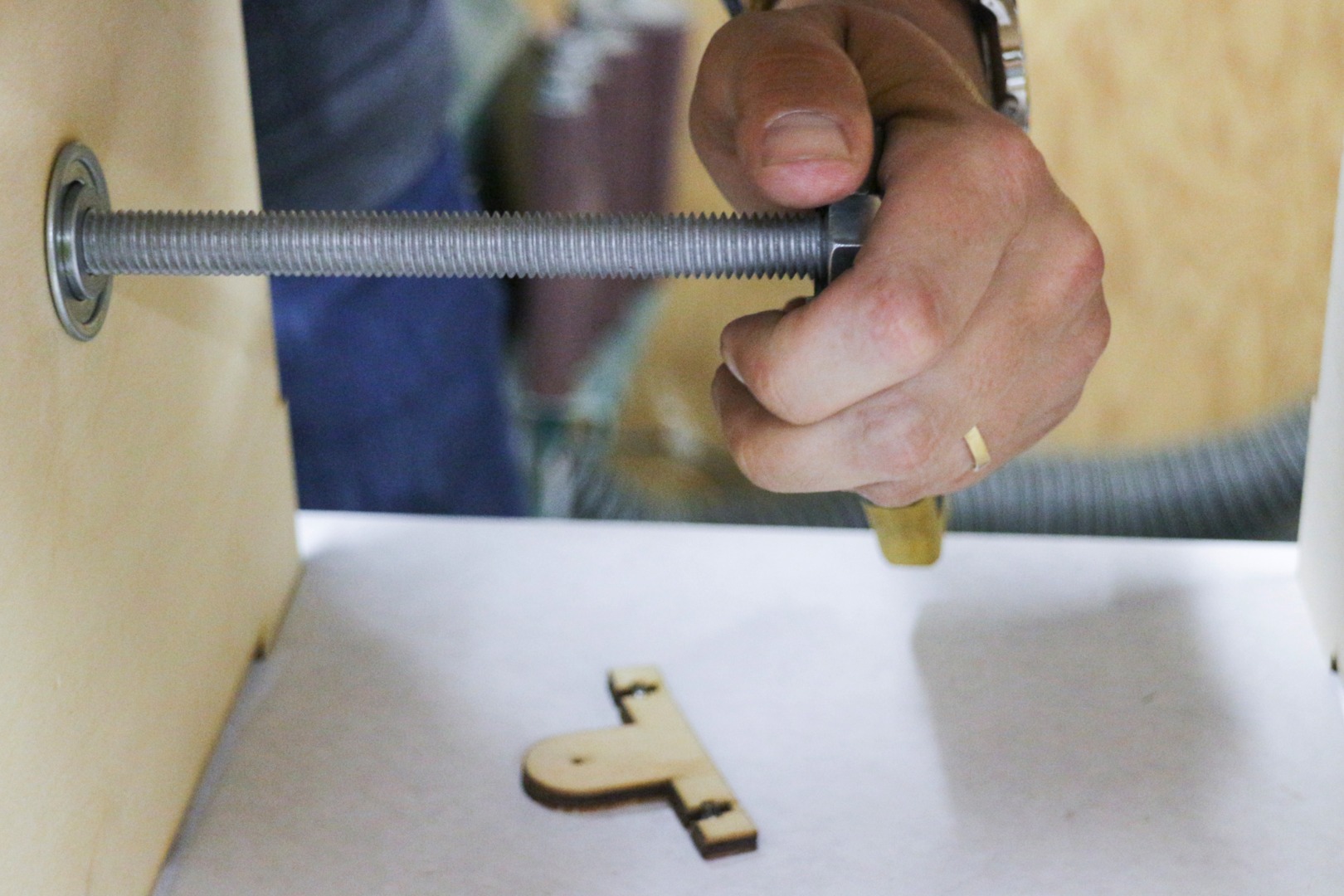 Mutoscope Construction_055.jpg