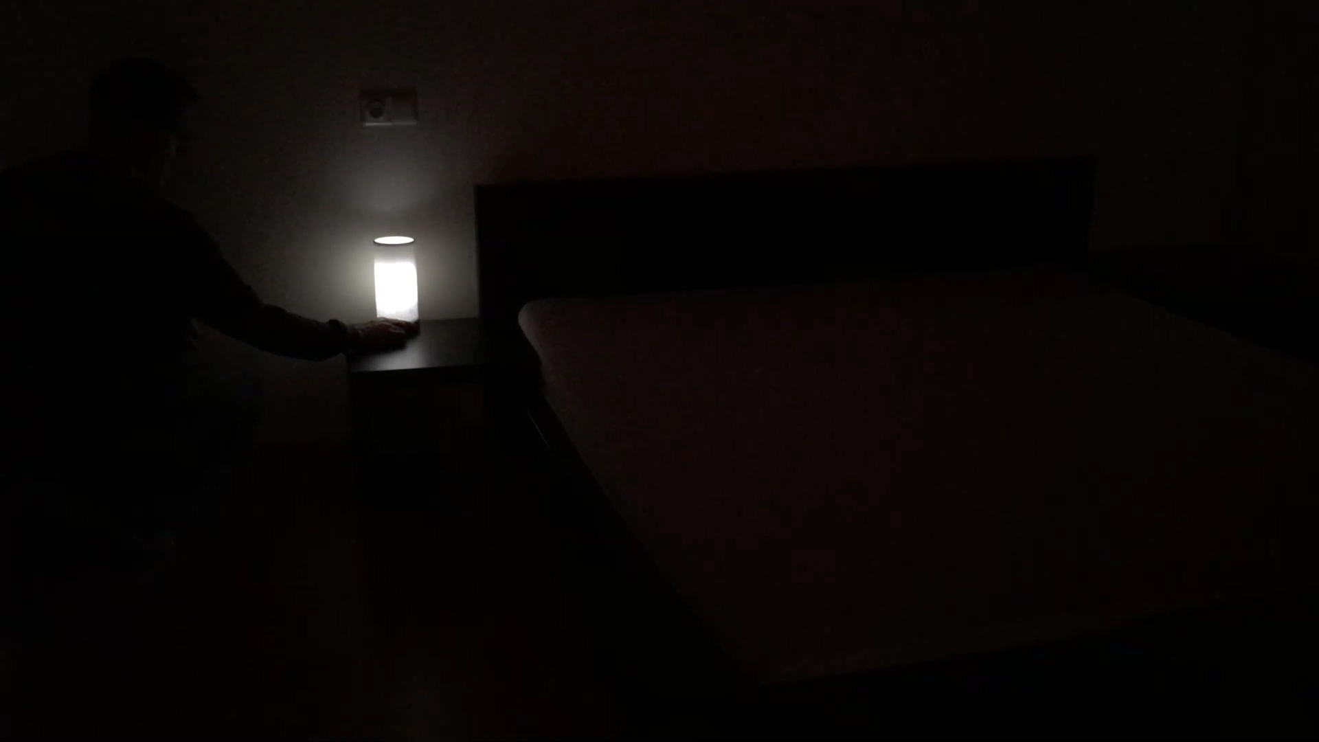 NightStand_Lamp.mp4.Still044.jpg