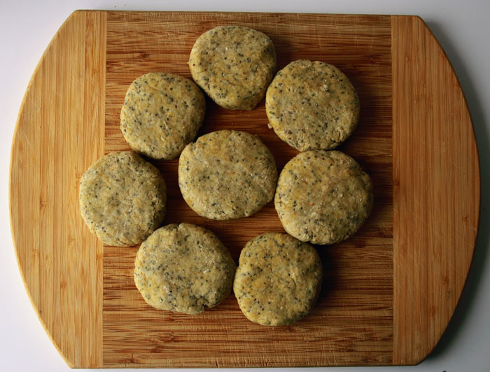 Oat-Cakes-Shaped.jpg