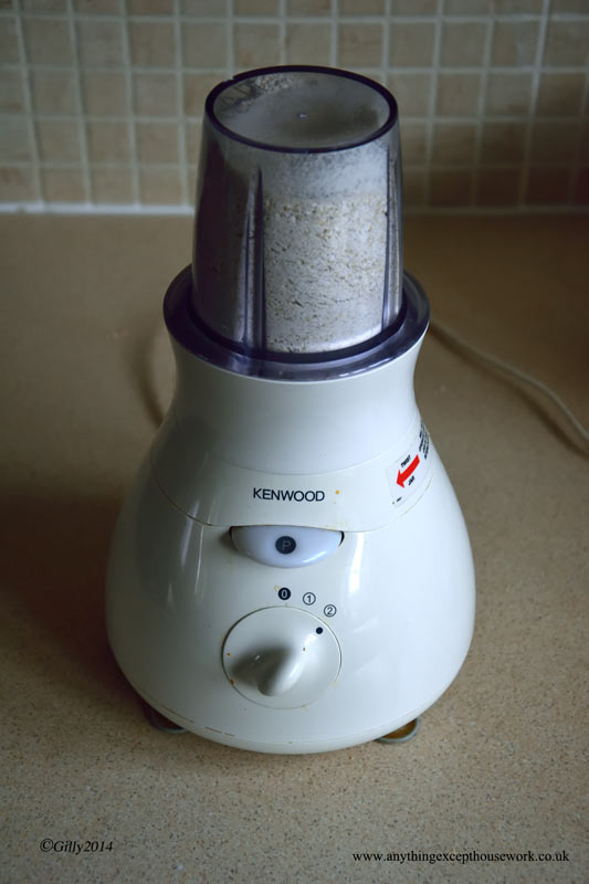 Oats-In-Grinder.jpg