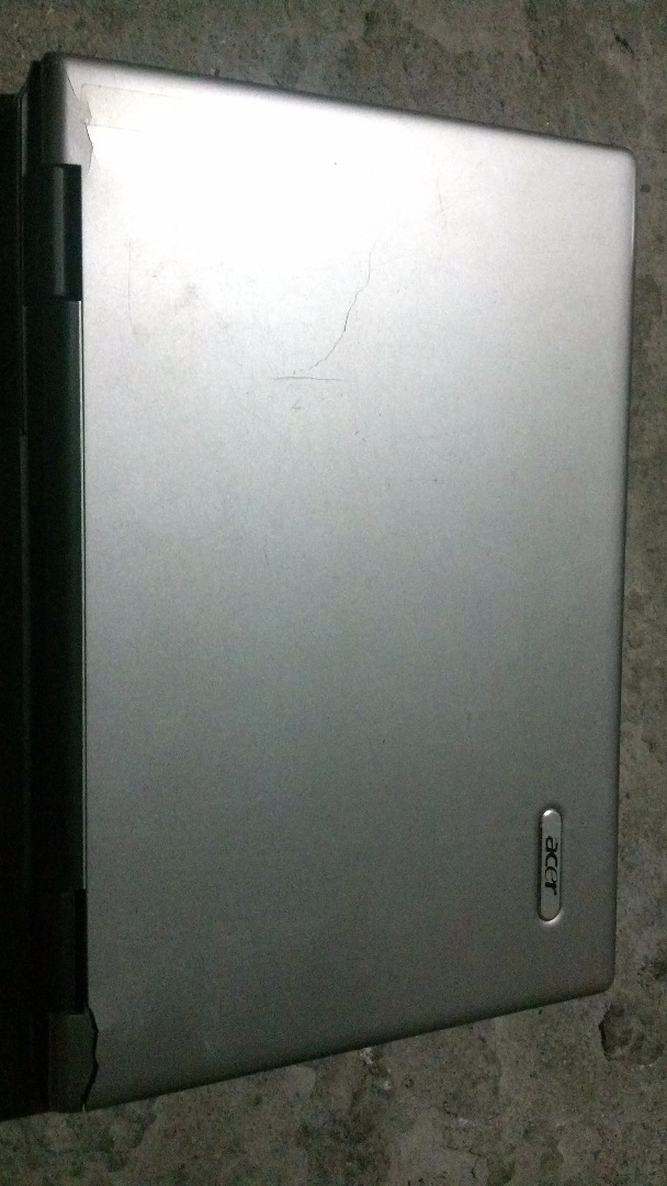 Old laptop.jpg