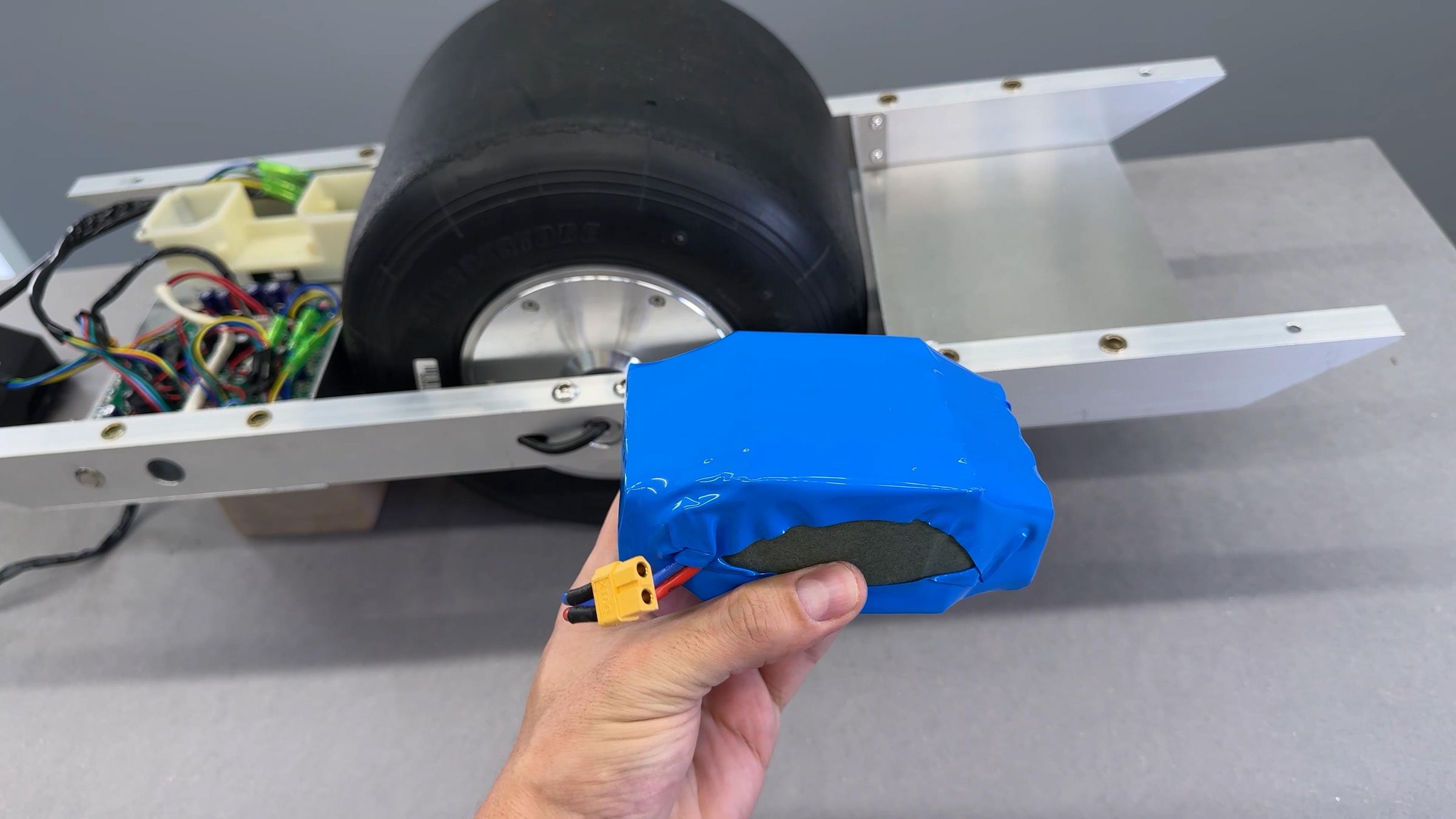 Onewheel from hoverboard.00_07_18_00.Still019.jpg