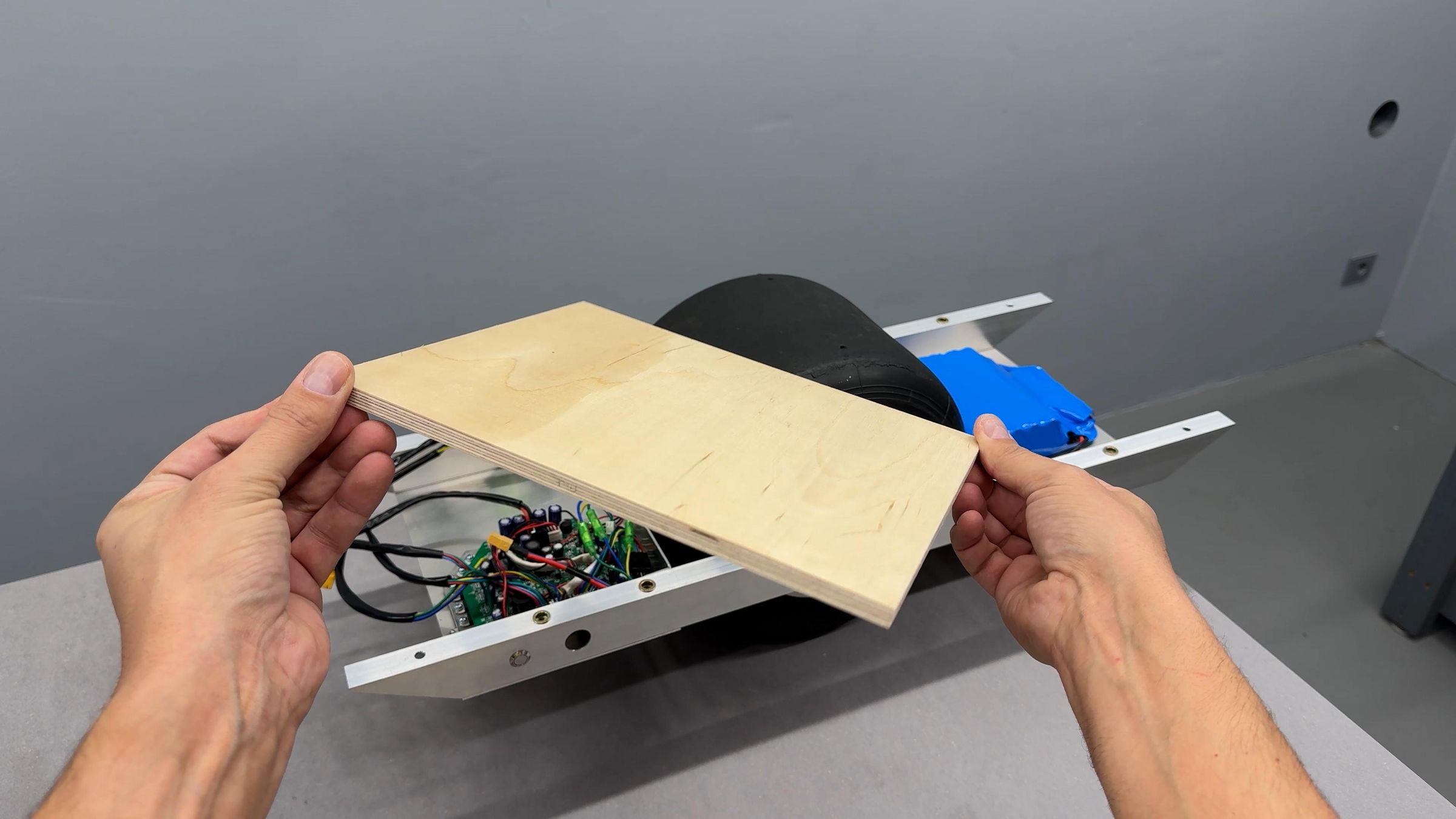 Onewheel from hoverboard.00_08_00_15.Still033.jpg