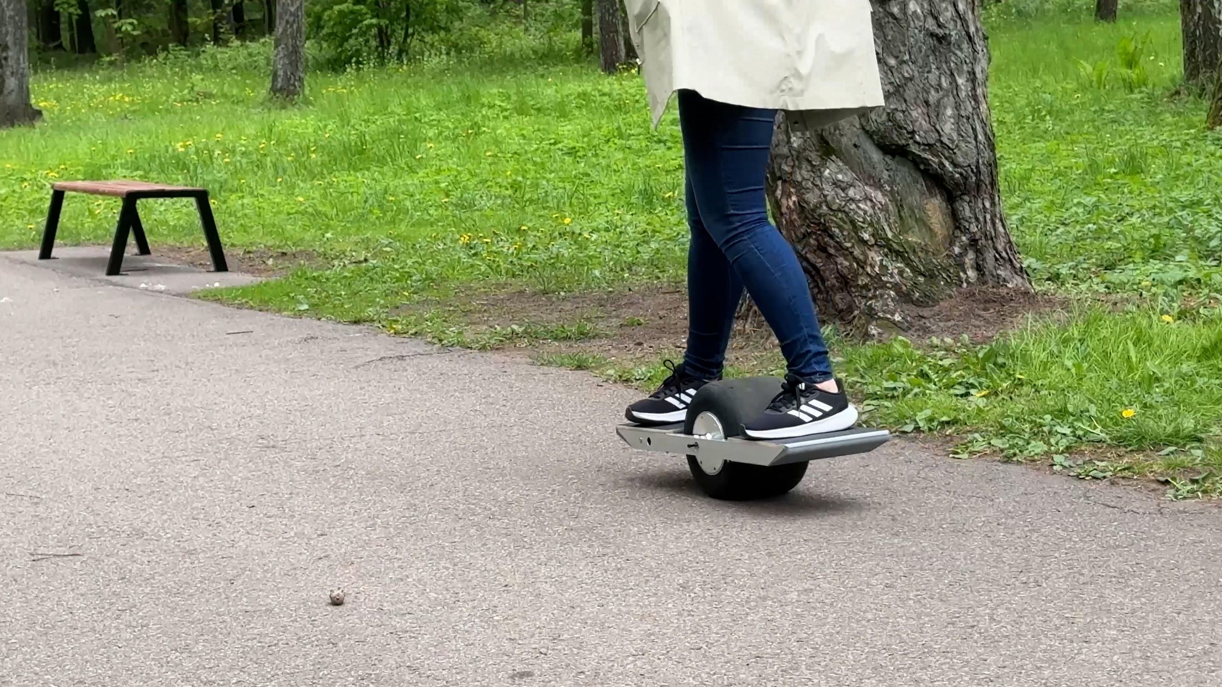 Onewheel from hoverboard.00_11_21_03.Still075.jpg