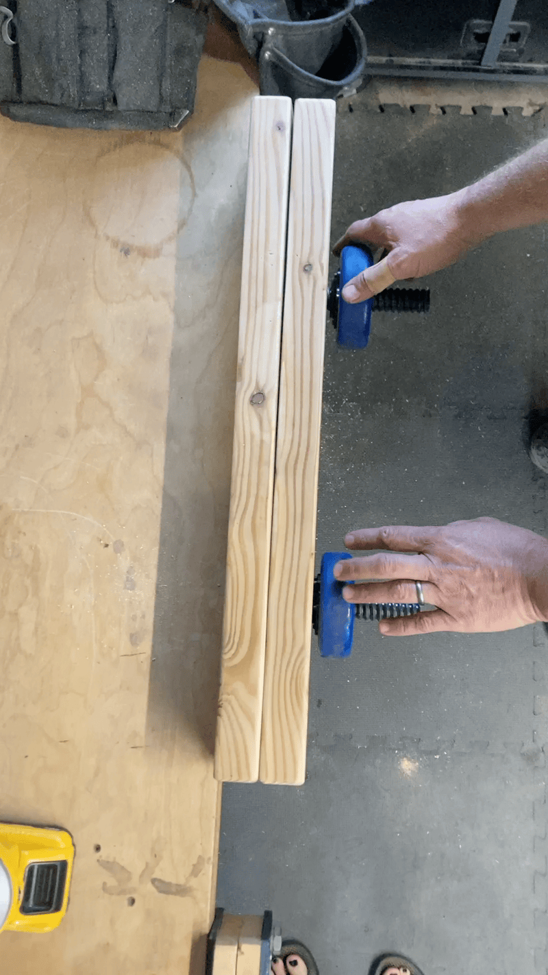 Opening Vise.gif