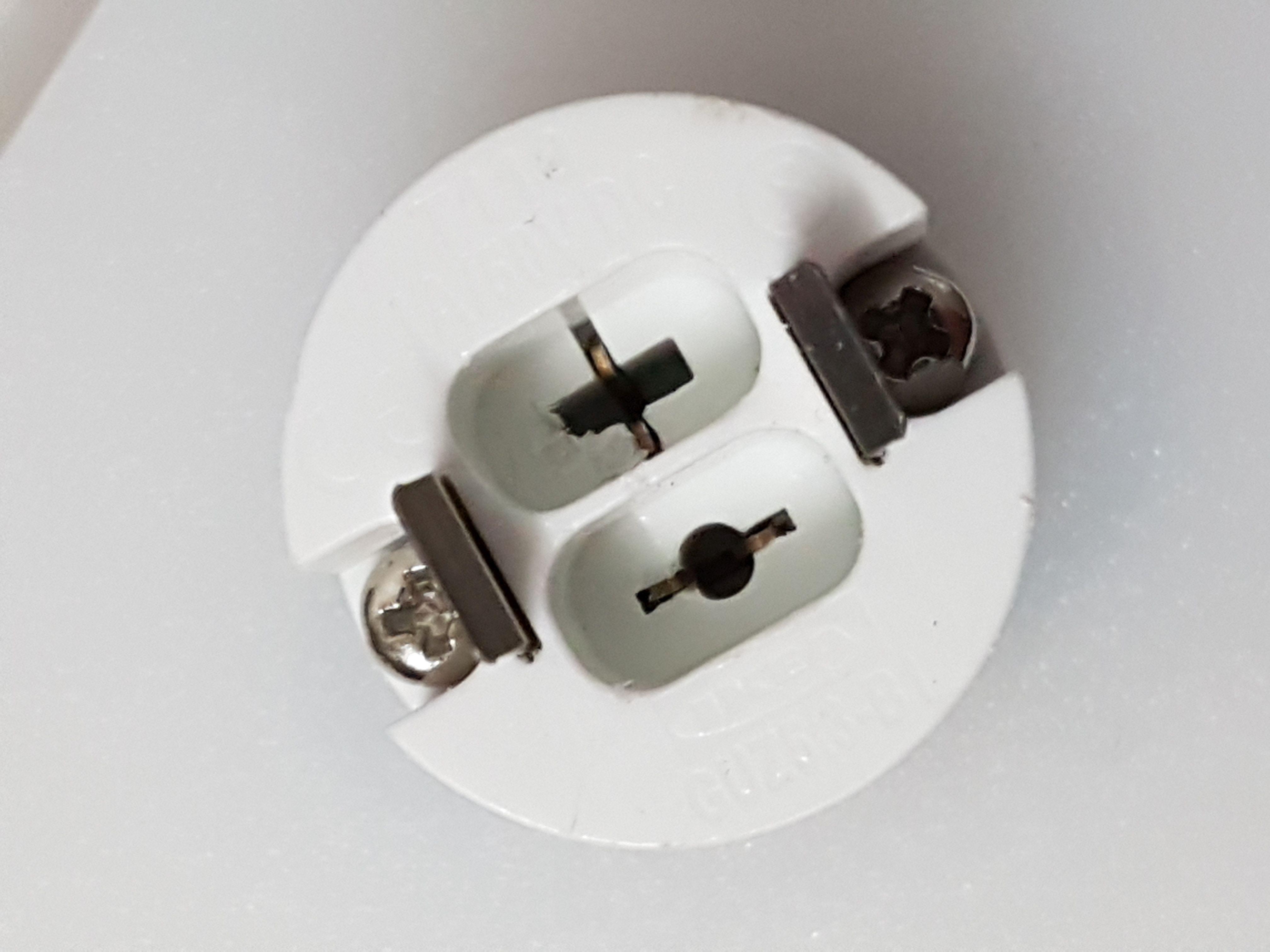 Original GUZ5.3 Lamp Socket 2.jpg