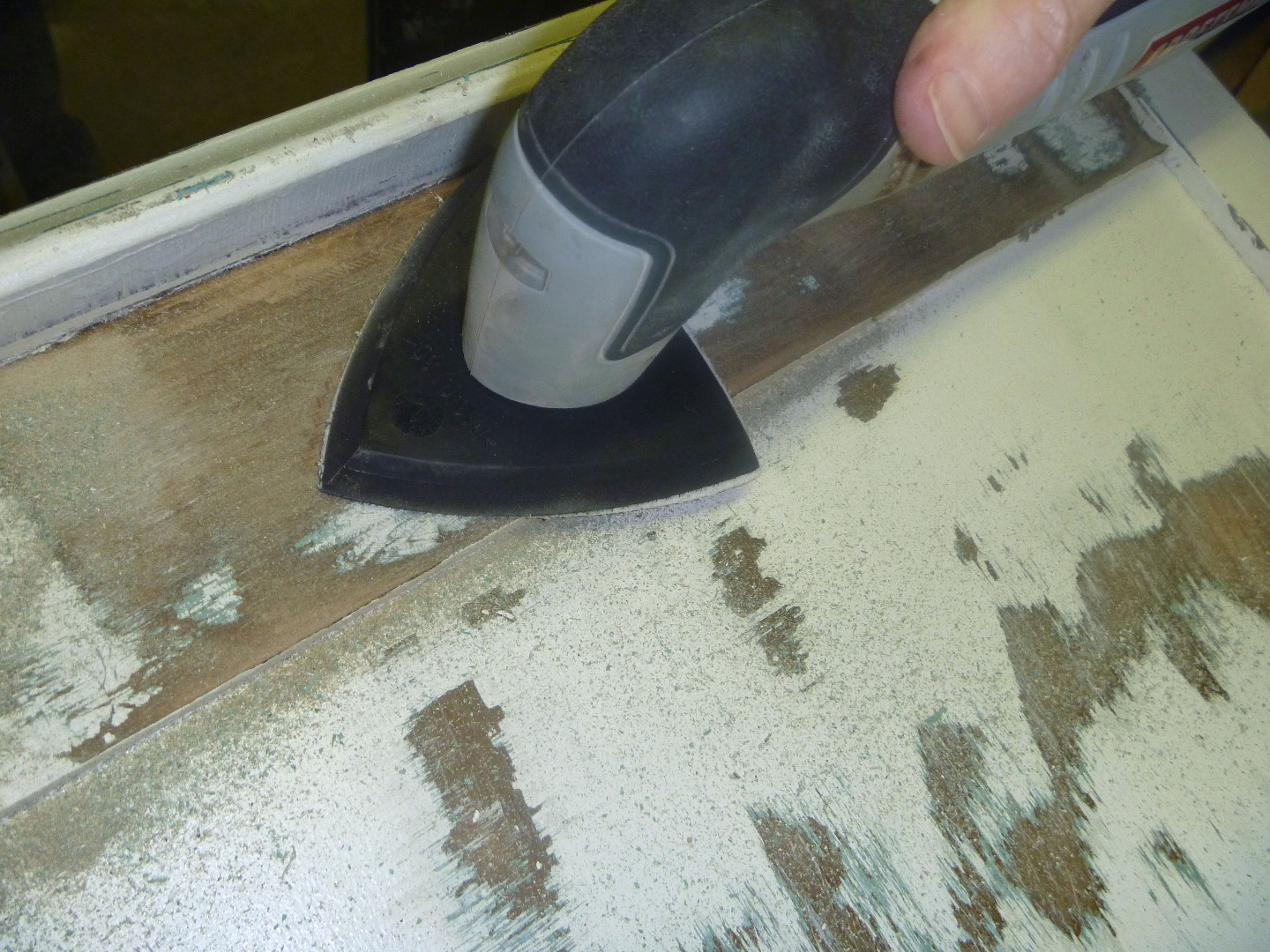 P1020835 sanding.jpg